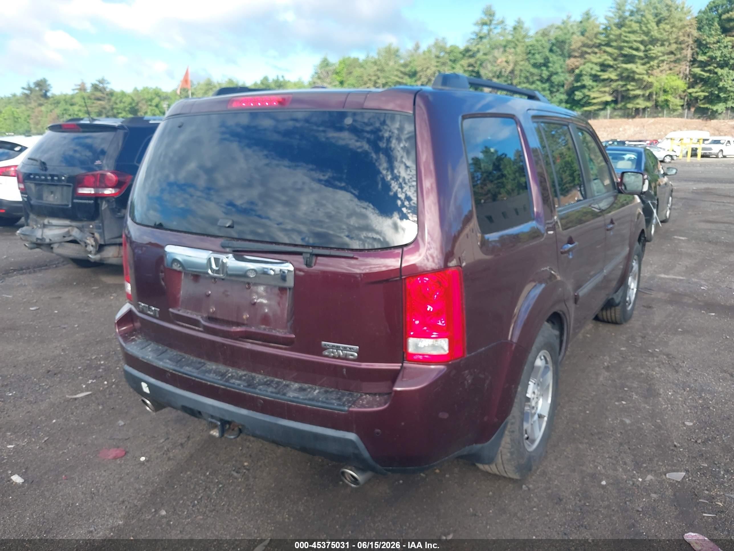 2009 Honda Pilot Touring Maroon vin: 5FNYF48869B010775