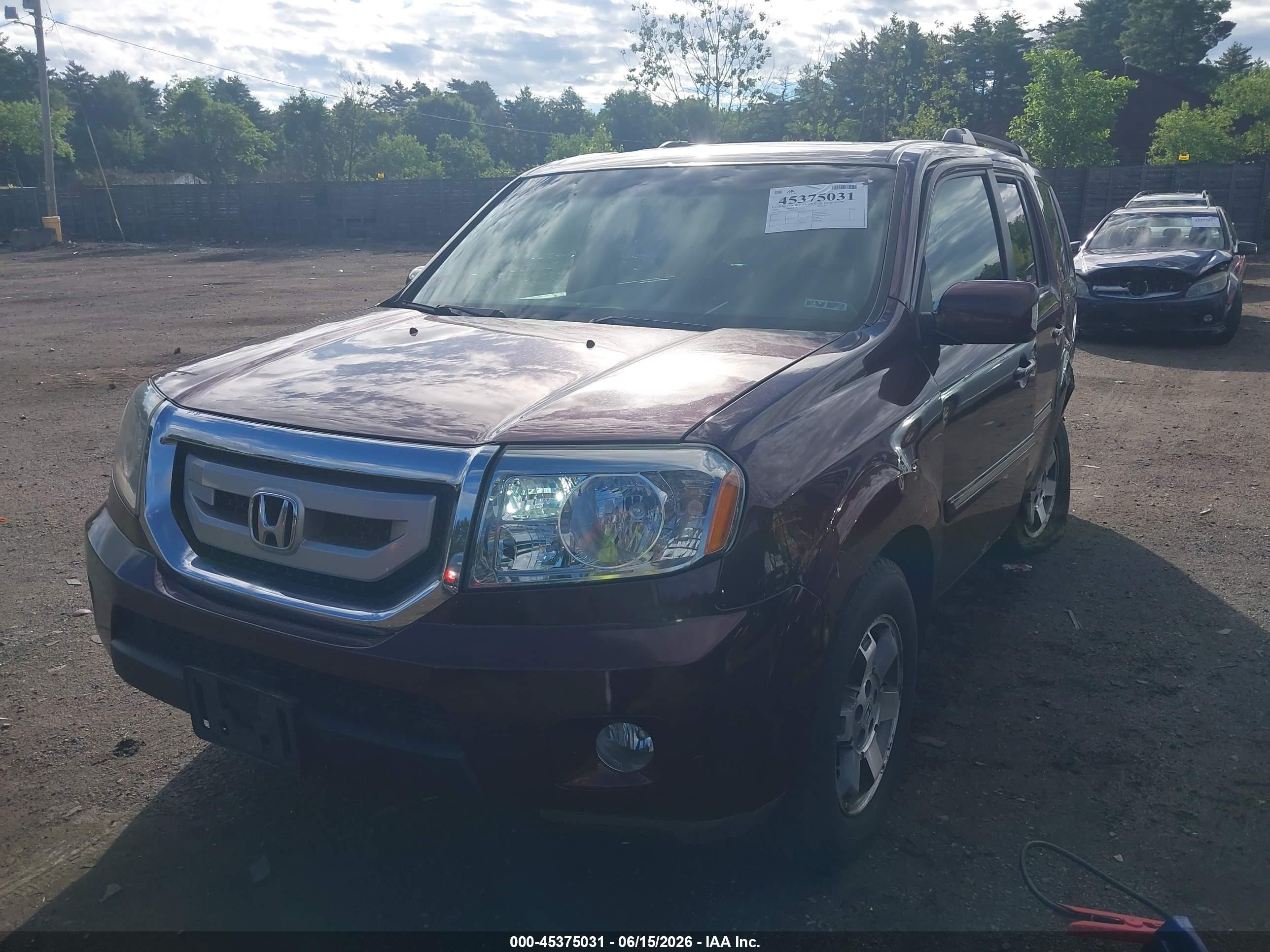 2009 Honda Pilot Touring Maroon vin: 5FNYF48869B010775