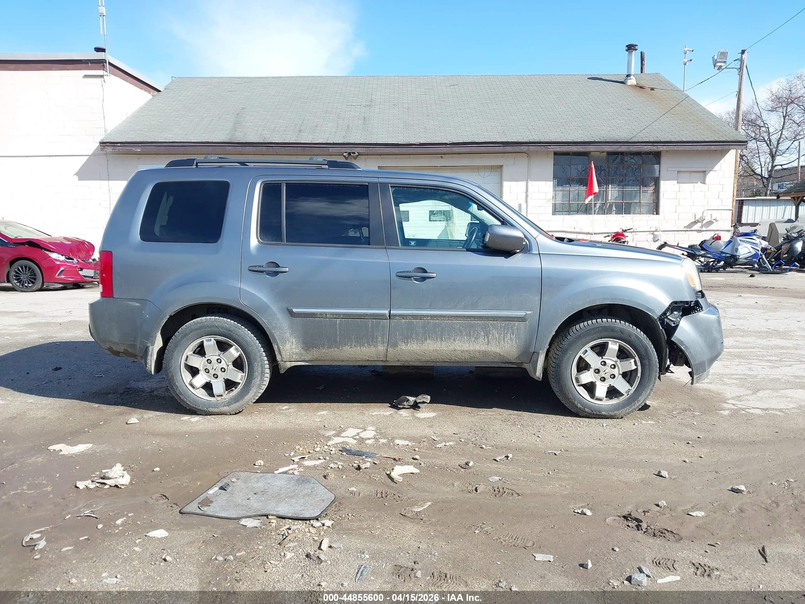 2009 Honda Pilot Touring Gray vin: 5FNYF48909B041075