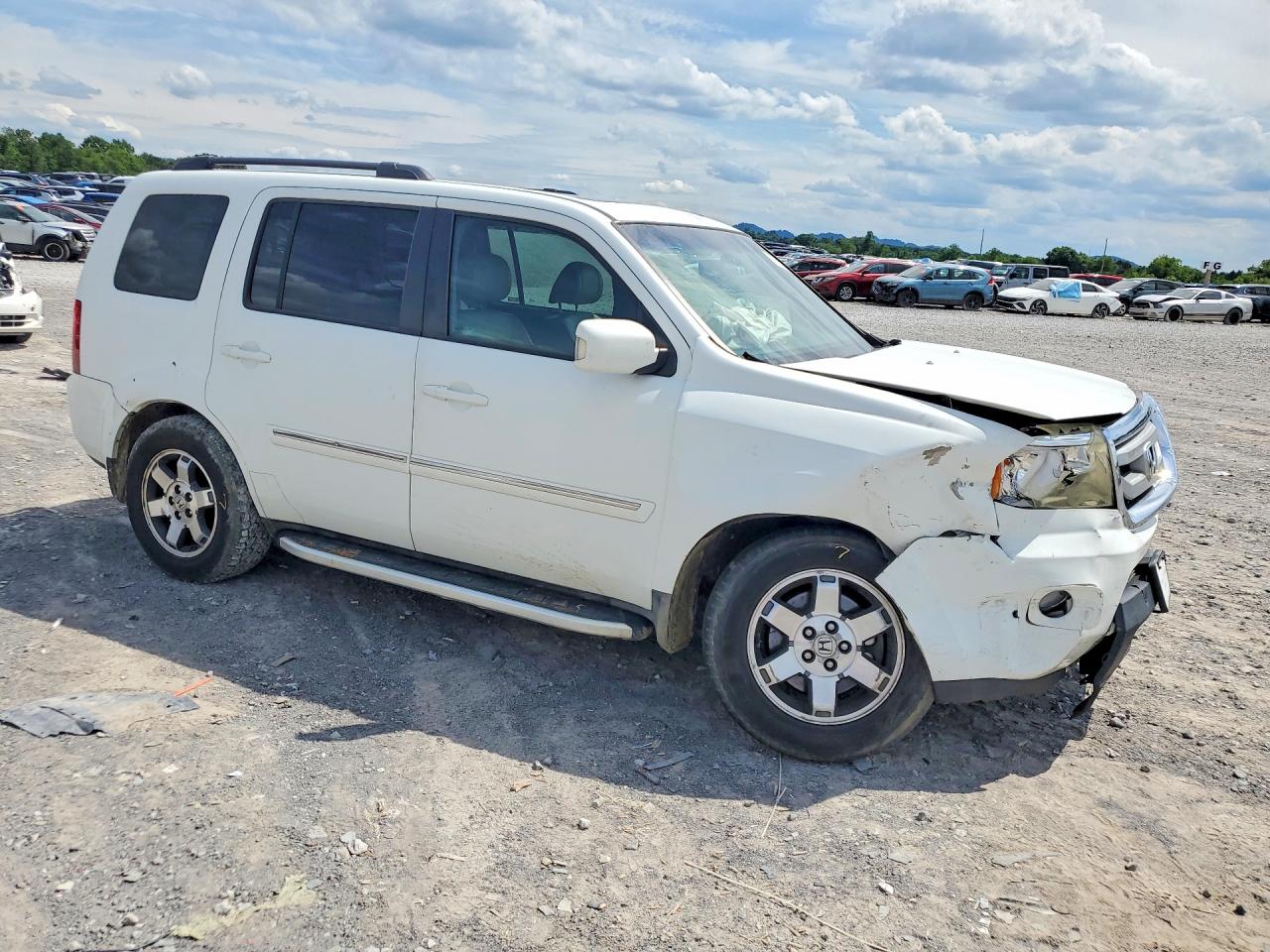 2009 Honda Pilot White vin: 5FNYF48919B029422