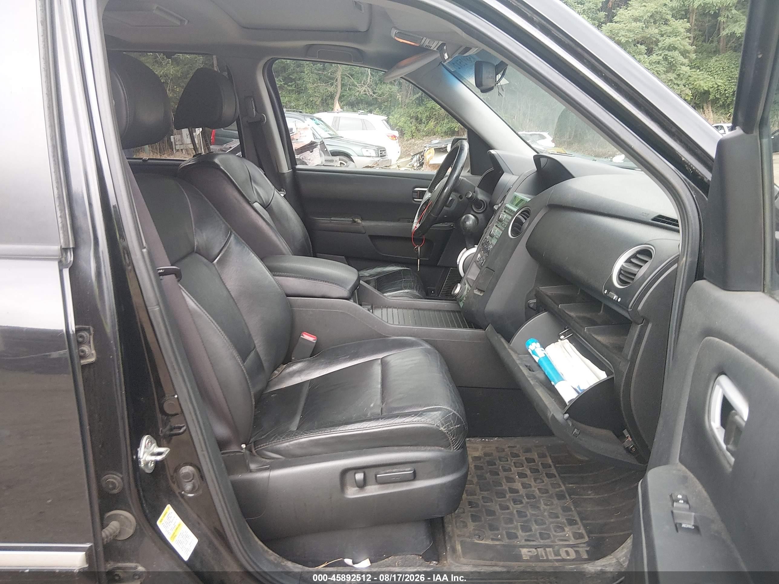 2009 Honda Pilot Touring Black vin: 5FNYF48919B504857