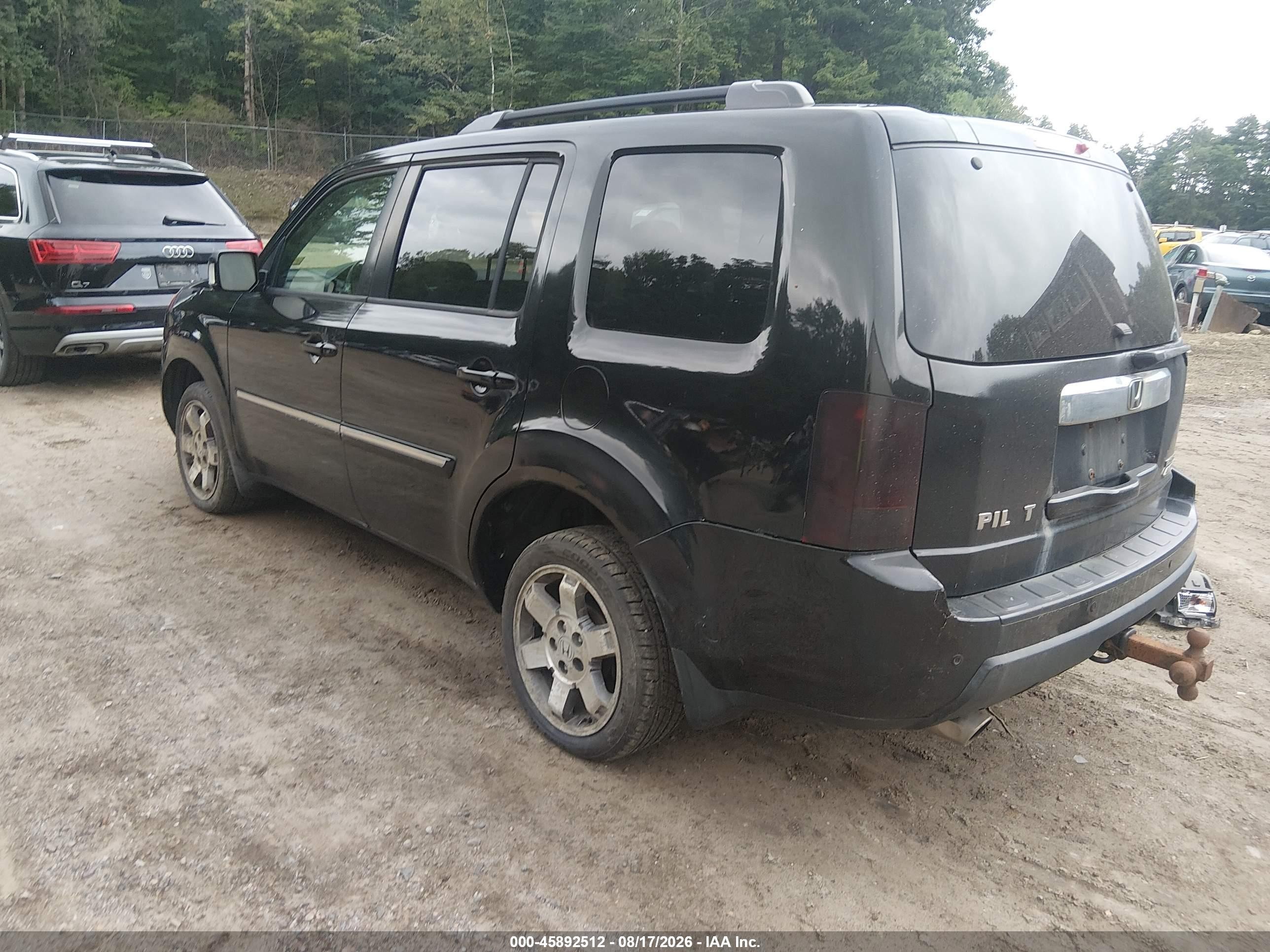 2009 Honda Pilot Touring Black vin: 5FNYF48919B504857