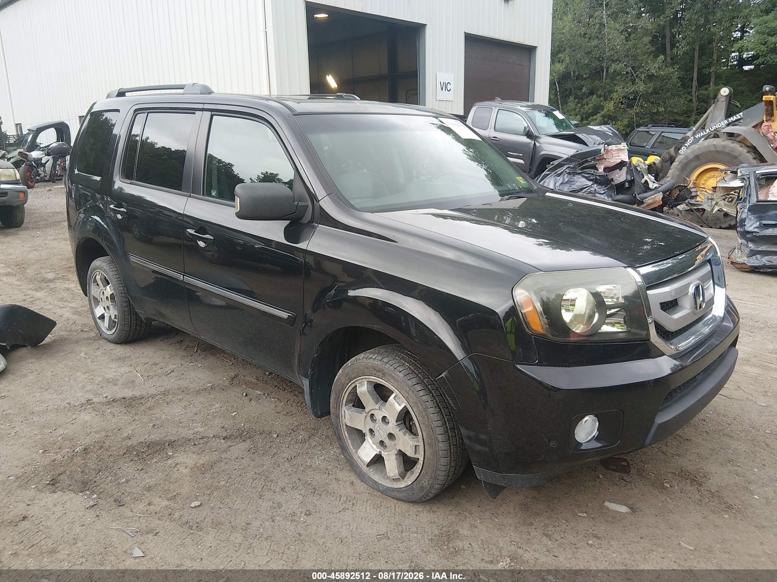 2009 Honda Pilot Touring Black vin: 5FNYF48919B504857