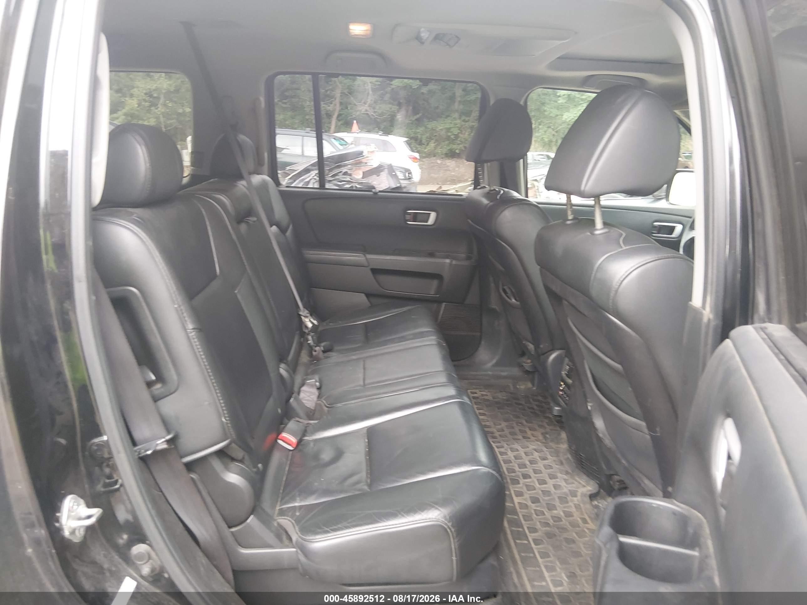 2009 Honda Pilot Touring Black vin: 5FNYF48919B504857