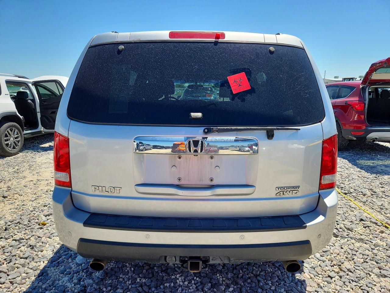 2009 Honda Pilot Touring Silver vin: 5FNYF48929B003508