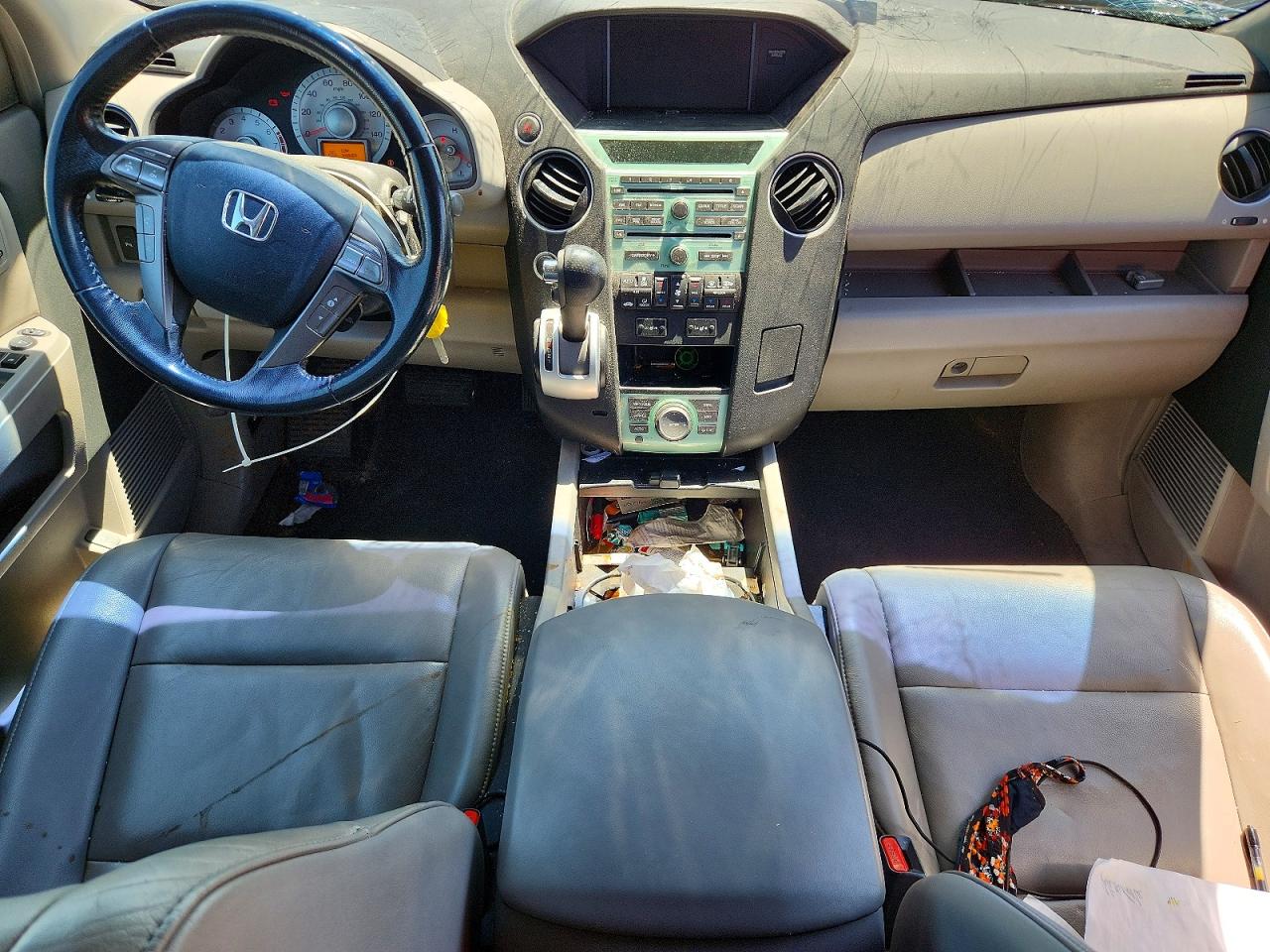 2009 Honda Pilot Touring Silver vin: 5FNYF48929B003508