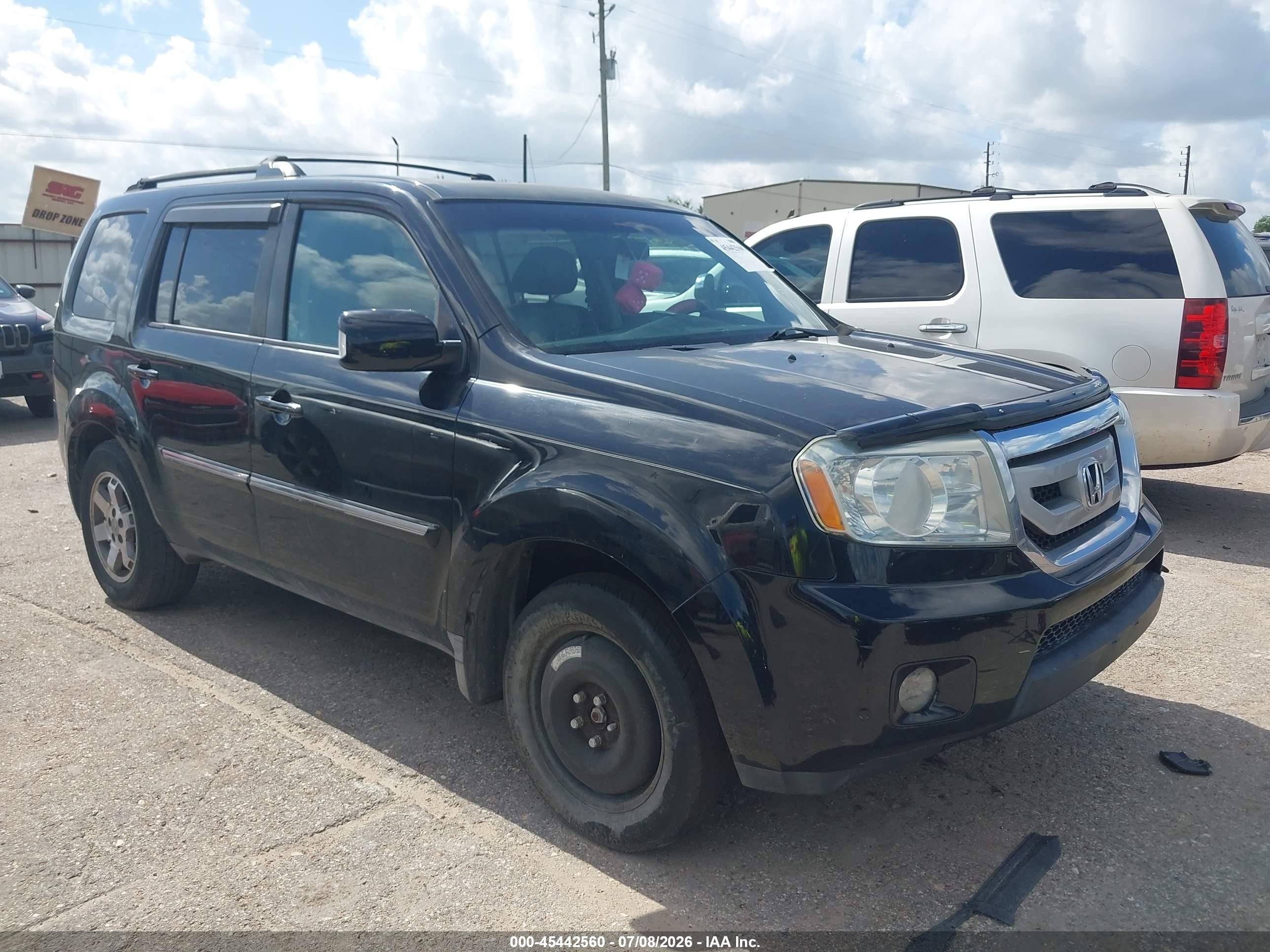 2009 Honda Pilot Touring Black vin: 5FNYF48939B045766