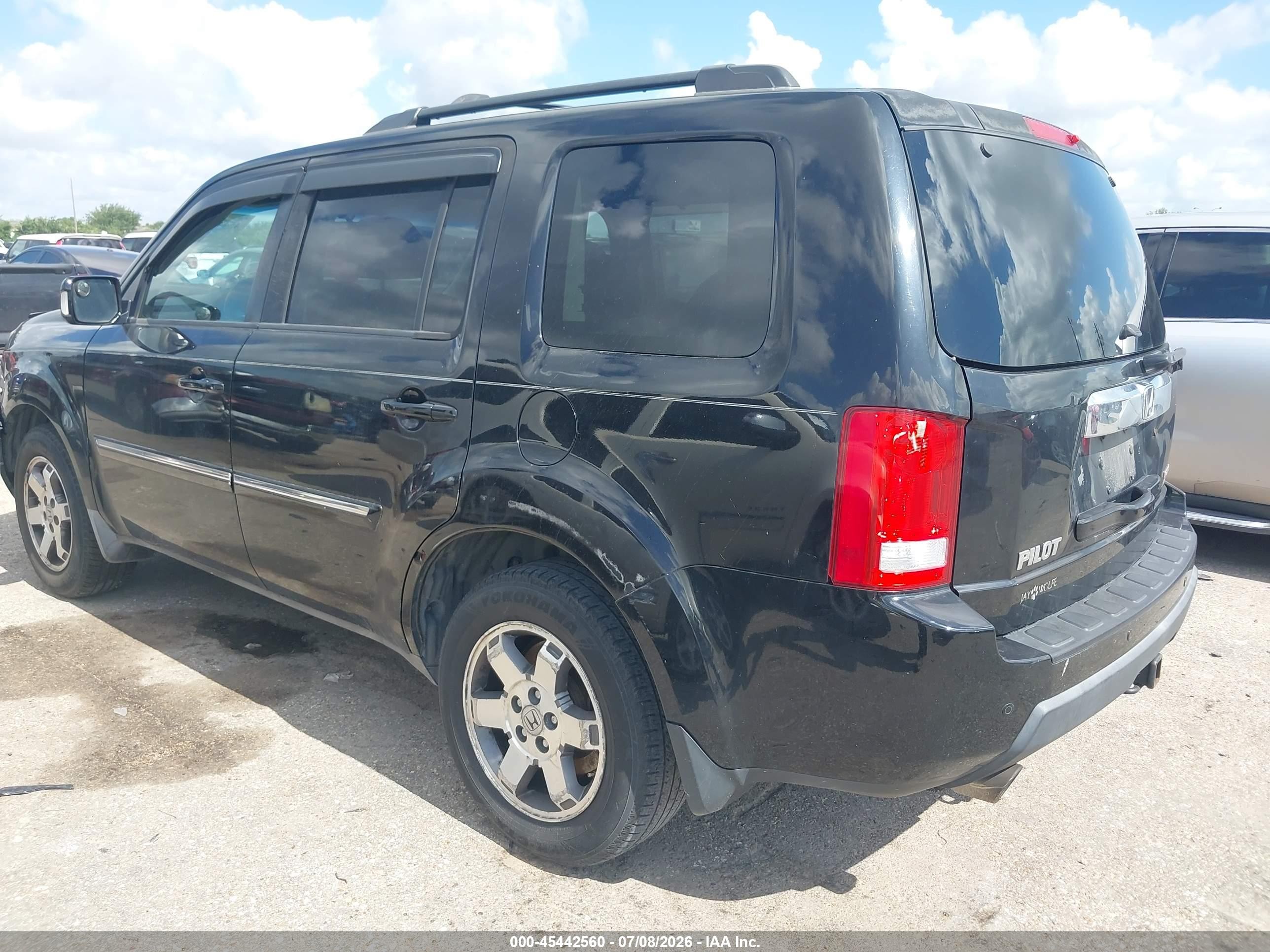 2009 Honda Pilot Touring Black vin: 5FNYF48939B045766