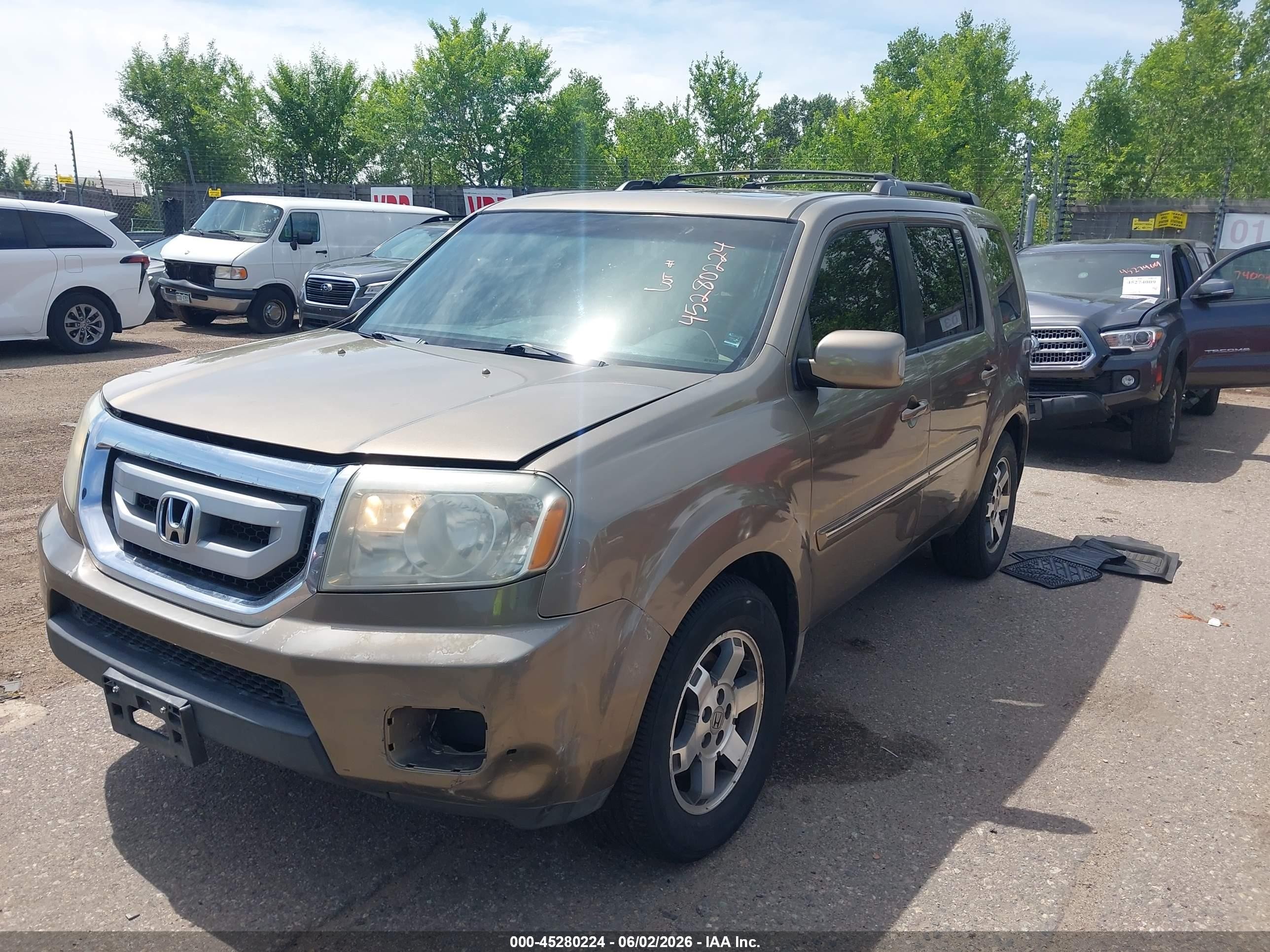 2009 Honda Pilot Touring Dark Brown vin: 5FNYF48969B021073