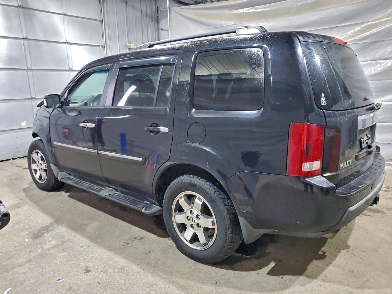2009 Honda Pilot Black vin: 5FNYF48969B022594