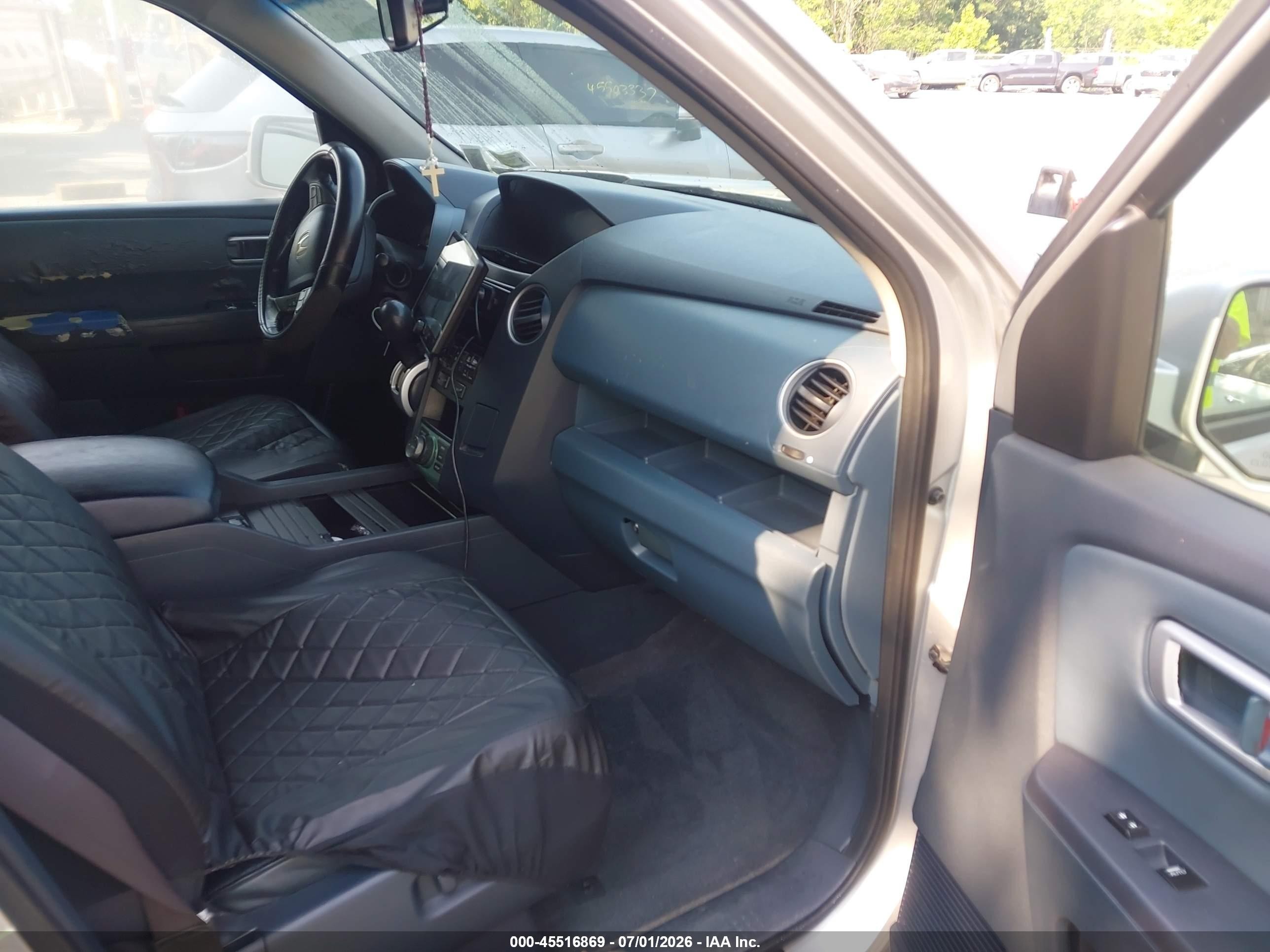 2009 Honda Pilot Touring Gray vin: 5FNYF48979B014150