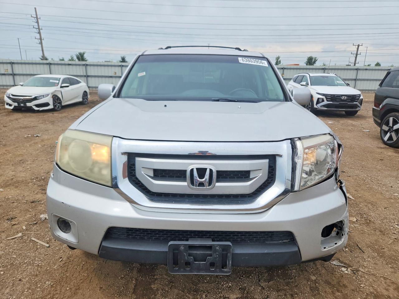2009 Honda Pilot Touring Silver vin: 5FNYF48989B026159