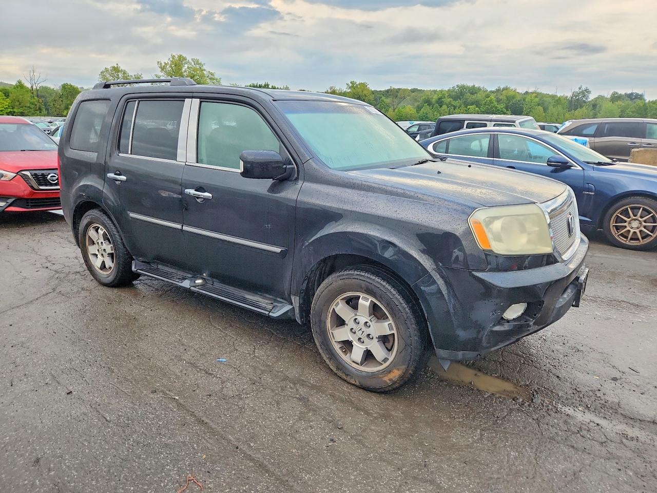 2009 Honda Pilot Touring Black vin: 5FNYF48999B045609