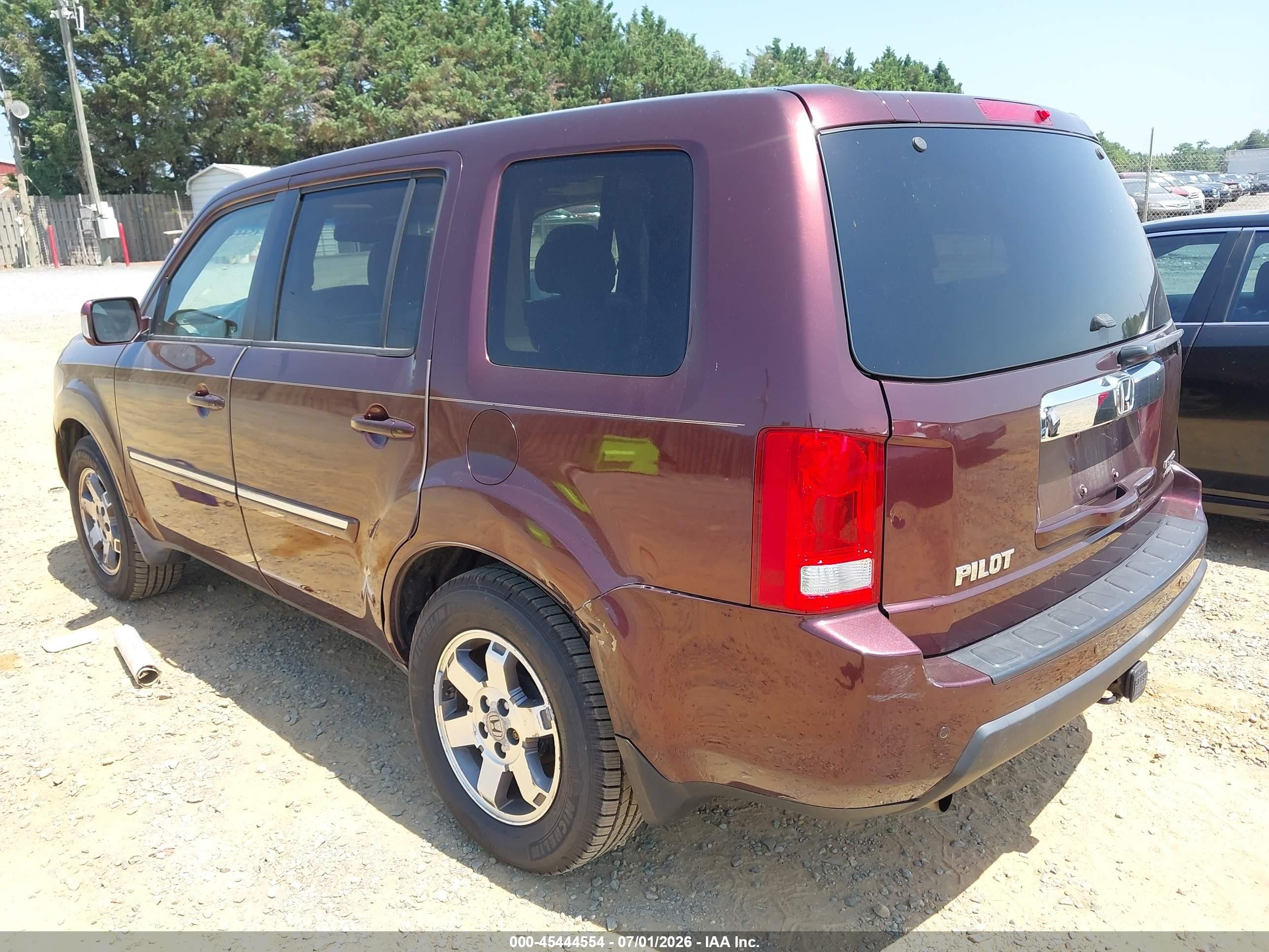 2009 Honda Pilot Touring Burgundy vin: 5FNYF489X9B016121