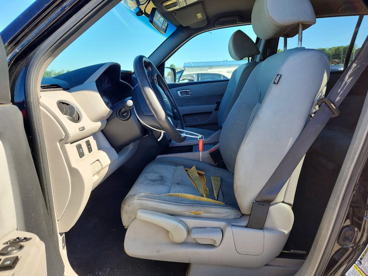 2011 Honda Pilot Lx Black vin: 5FNYF4H20BB014435