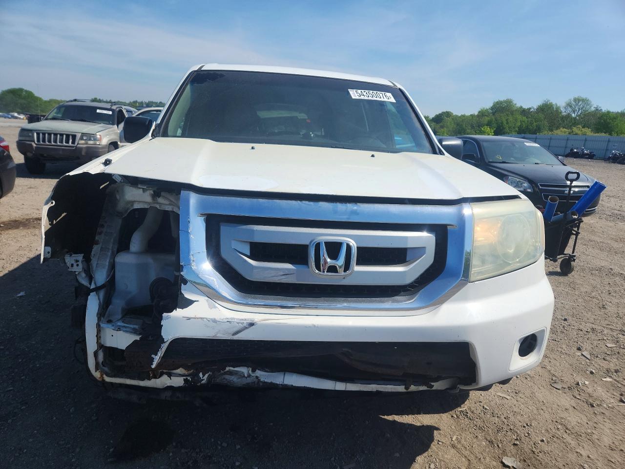 2011 Honda Pilot Lx White vin: 5FNYF4H20BB018405