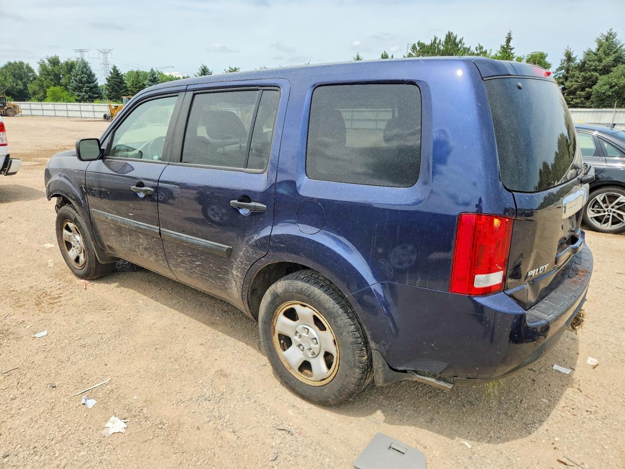 2013 Honda Pilot Lx Blue vin: 5FNYF4H20DB033571