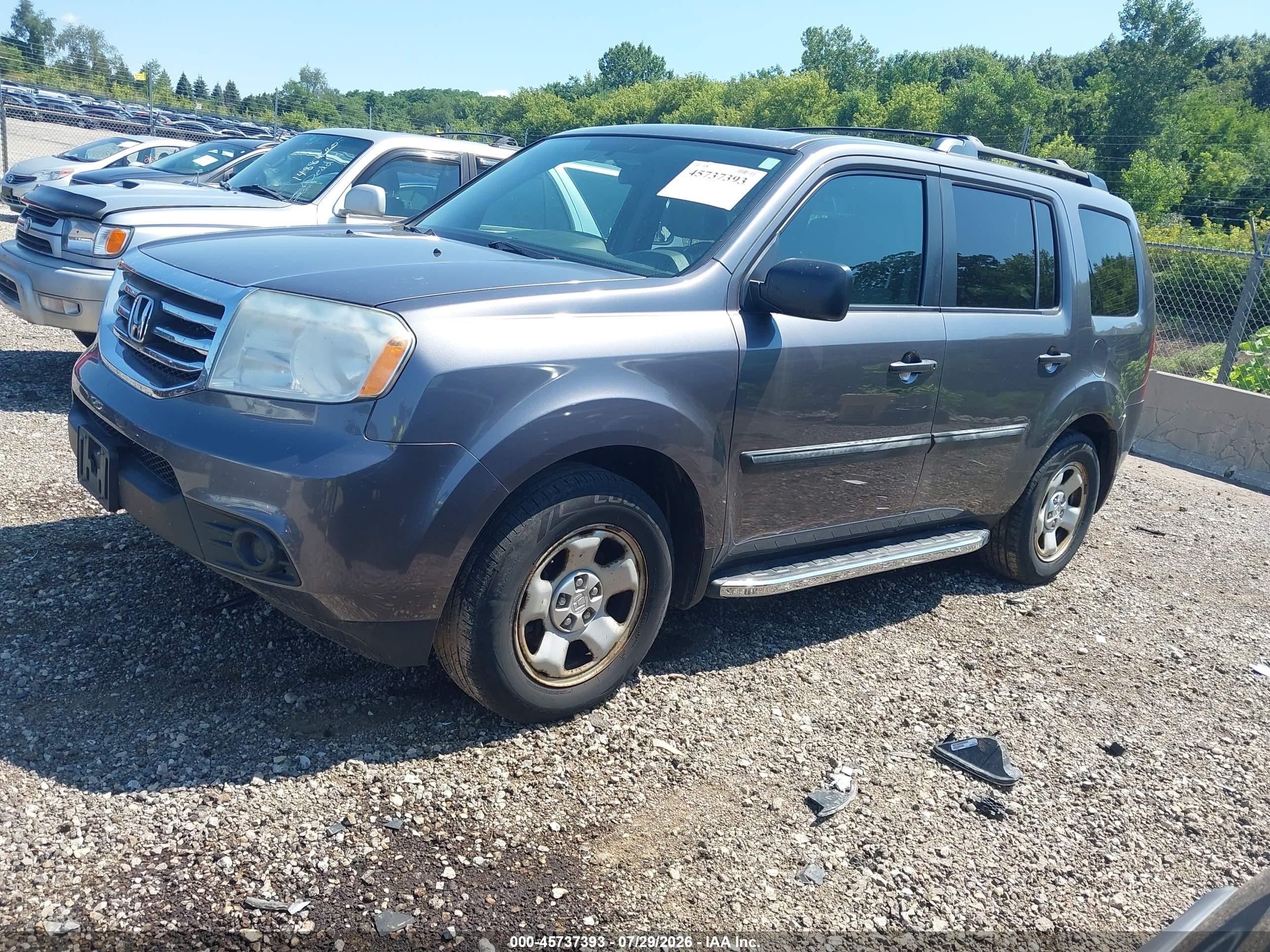 2015 Honda Pilot Lx Серый vin: 5FNYF4H20FB013243