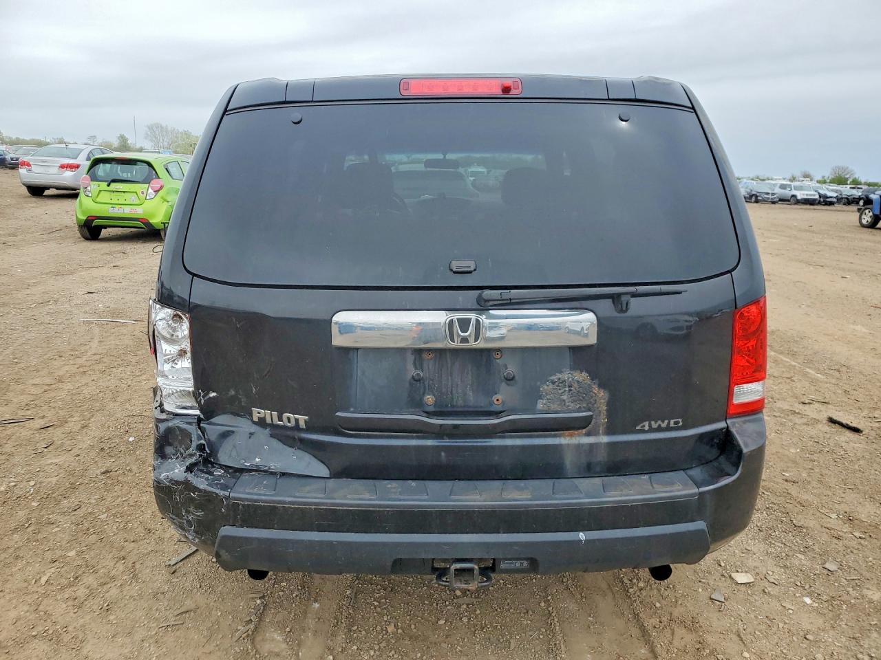 2010 Honda Pilot Lx Черный vin: 5FNYF4H21AB020078