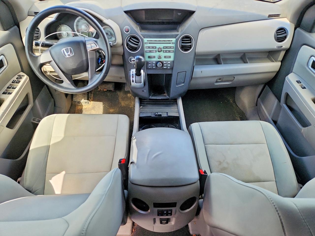 2010 Honda Pilot Lx Черный vin: 5FNYF4H21AB020078