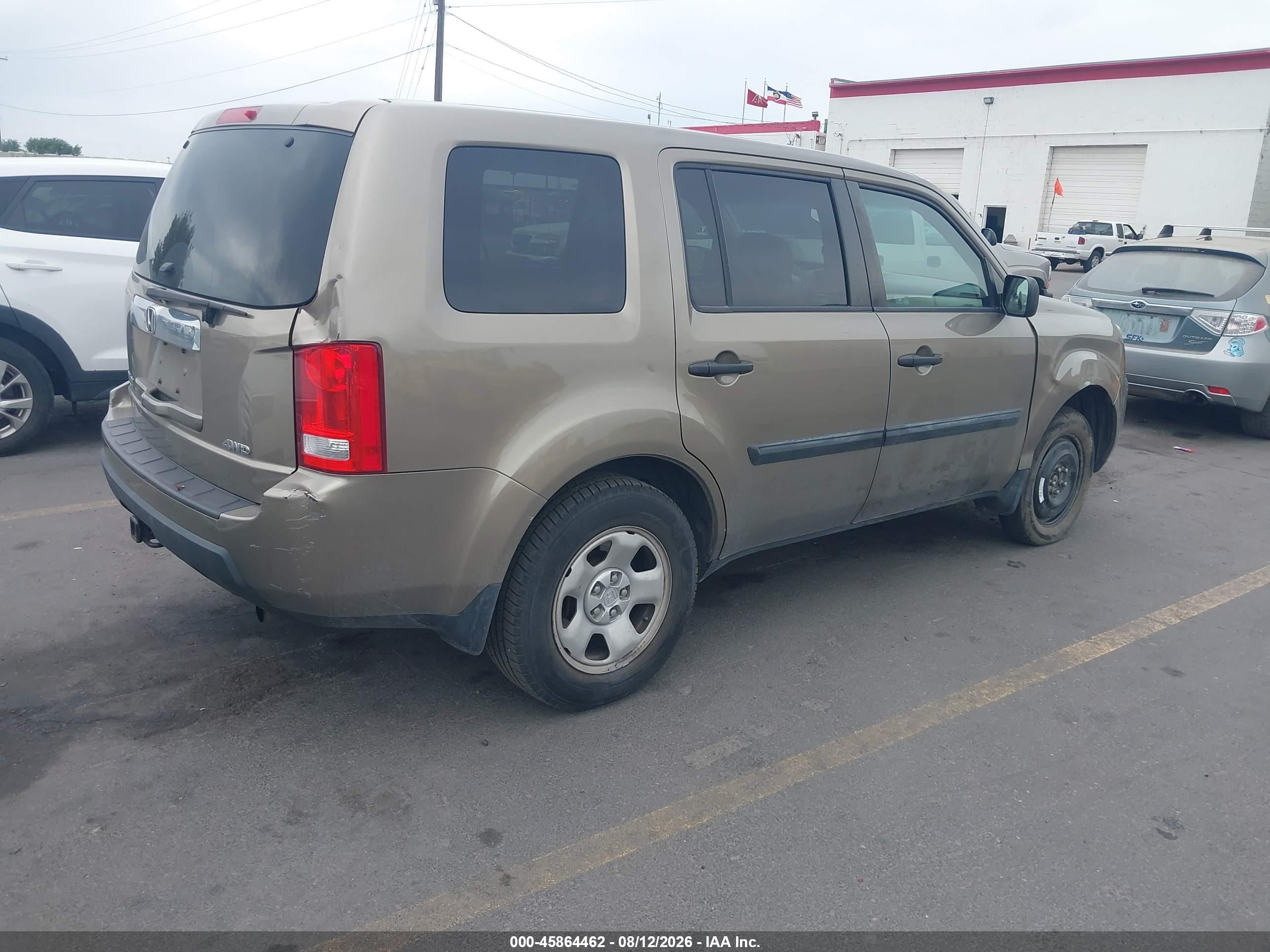 2011 Honda Pilot Lx Золотой vin: 5FNYF4H21BB019238