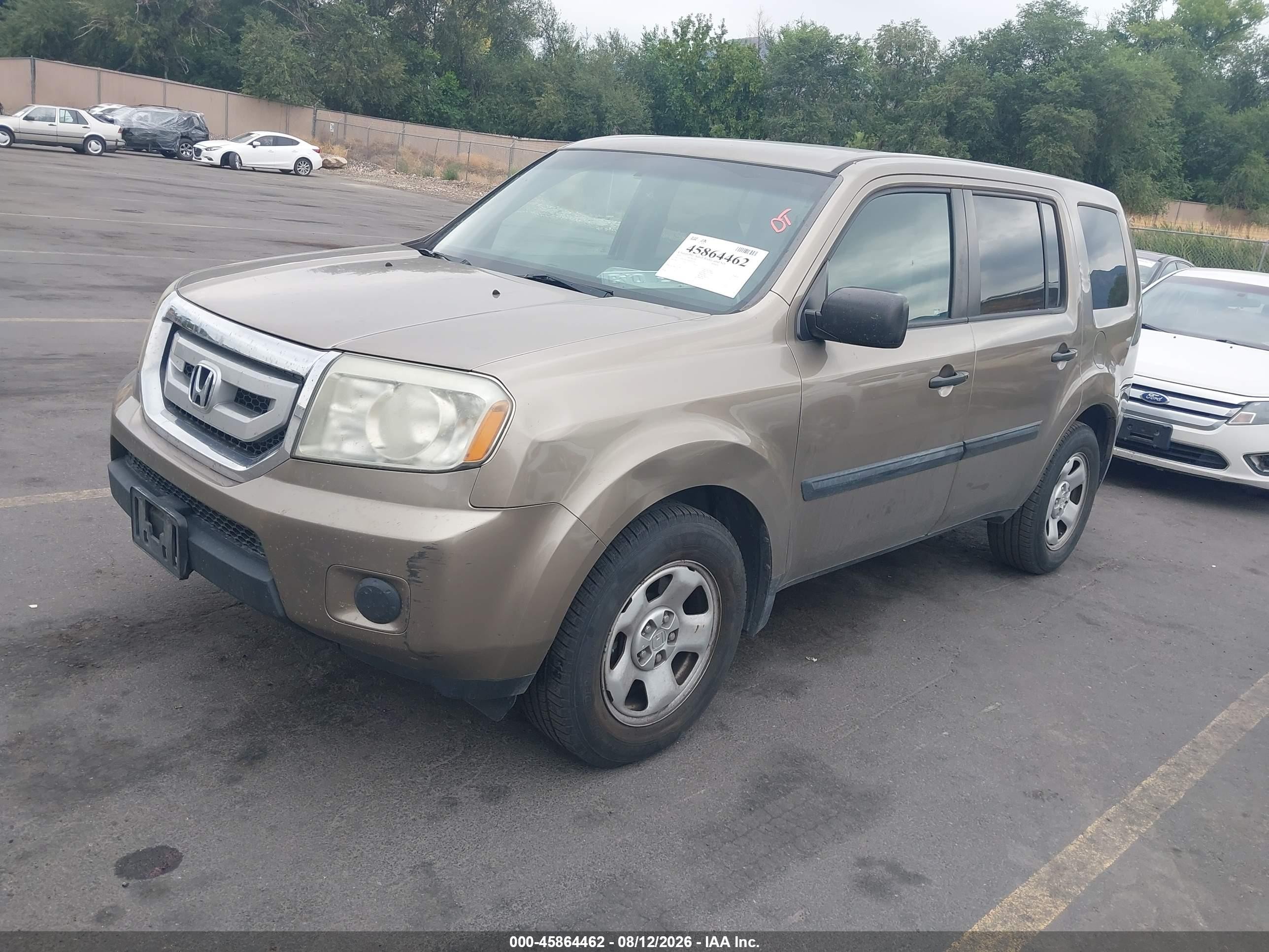 2011 Honda Pilot Lx Золотой vin: 5FNYF4H21BB019238