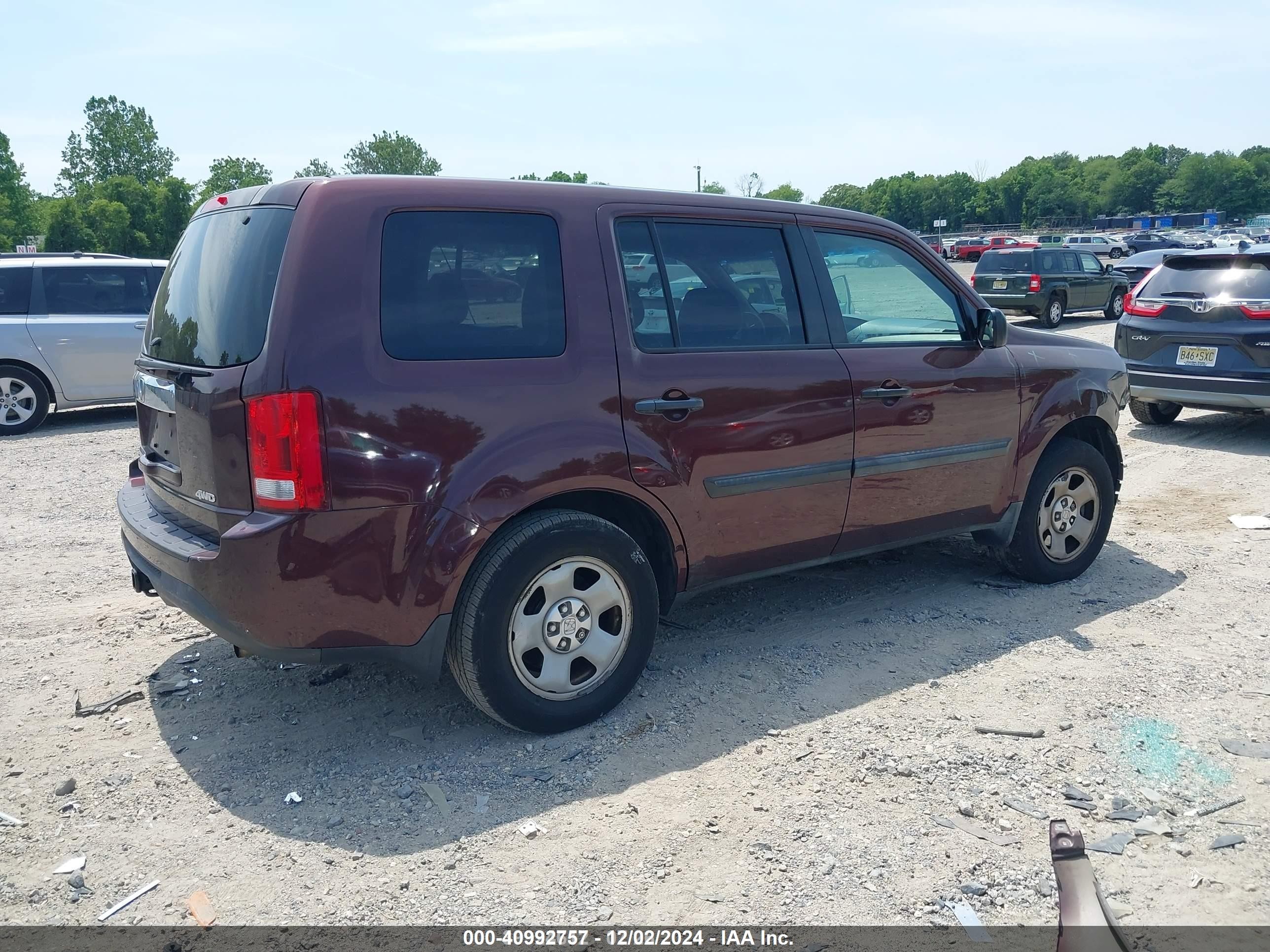 2012 Honda Pilot Lx Maroon vin: 5FNYF4H21CB057764