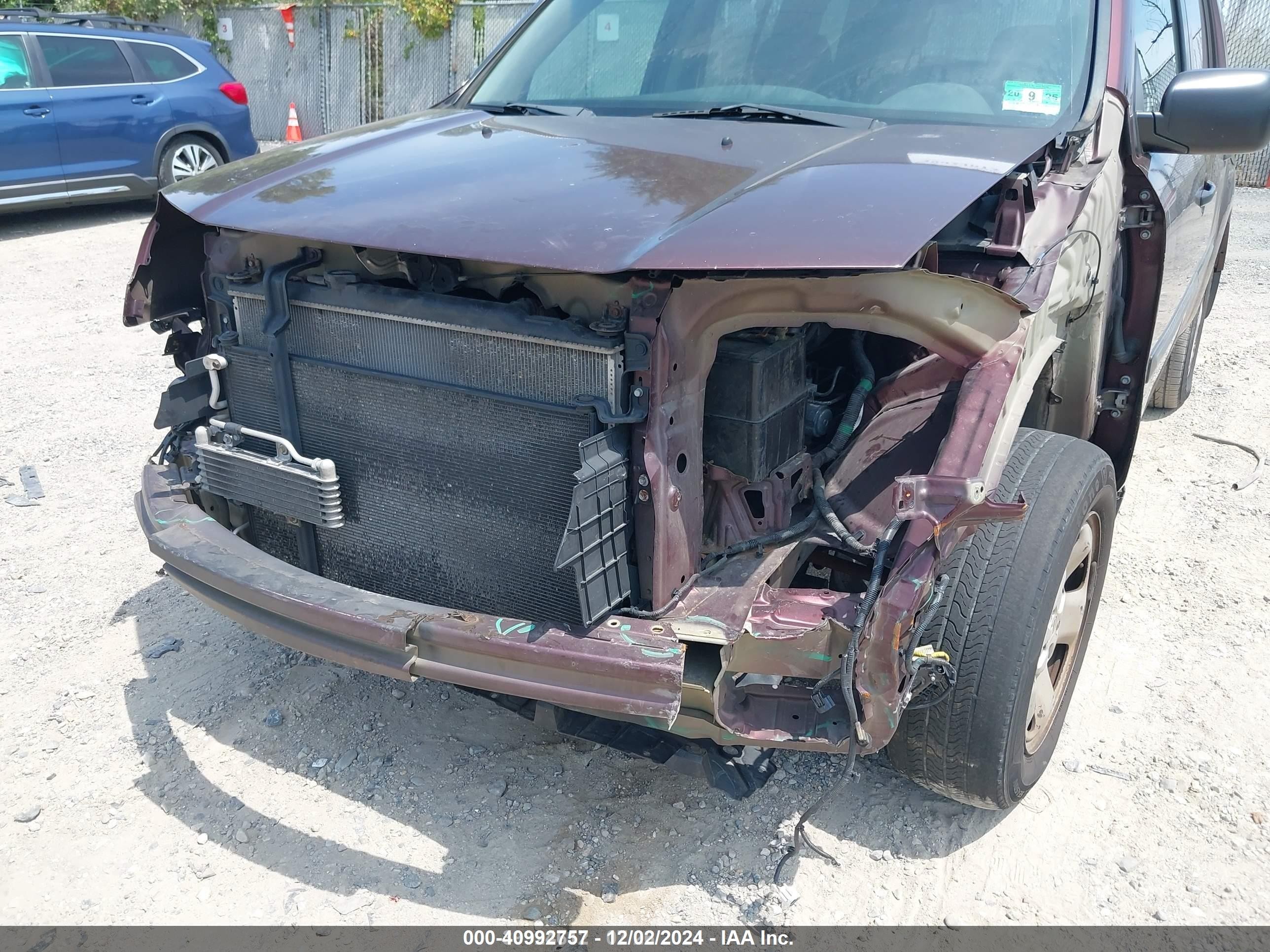 2012 Honda Pilot Lx Maroon vin: 5FNYF4H21CB057764