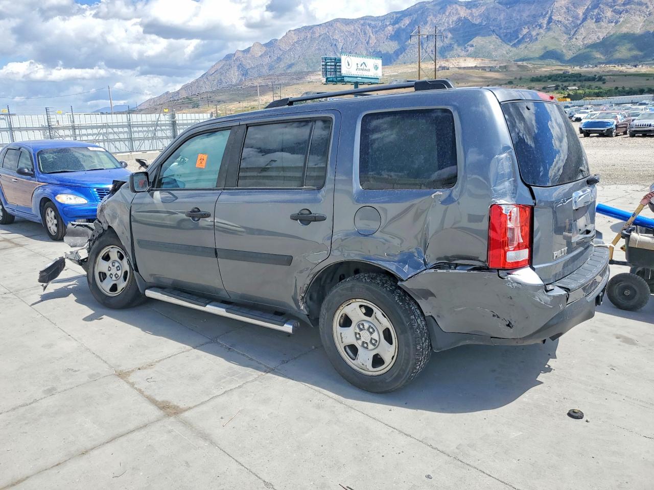 2012 Honda Pilot Lx Gray vin: 5FNYF4H21CB063094