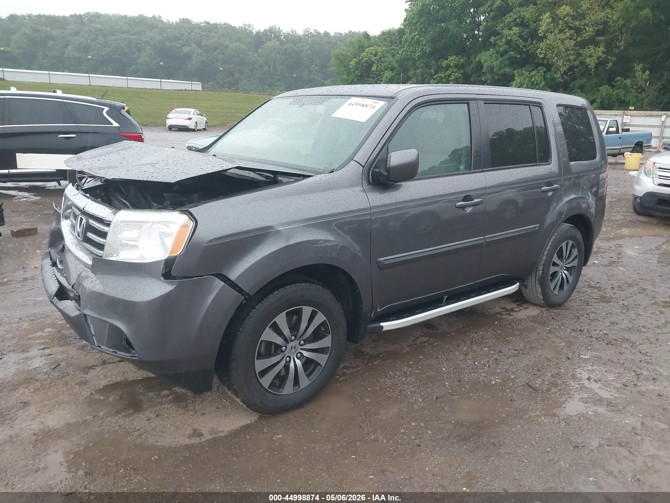 2015 Honda Pilot Lx Серый vin: 5FNYF4H21FB023733