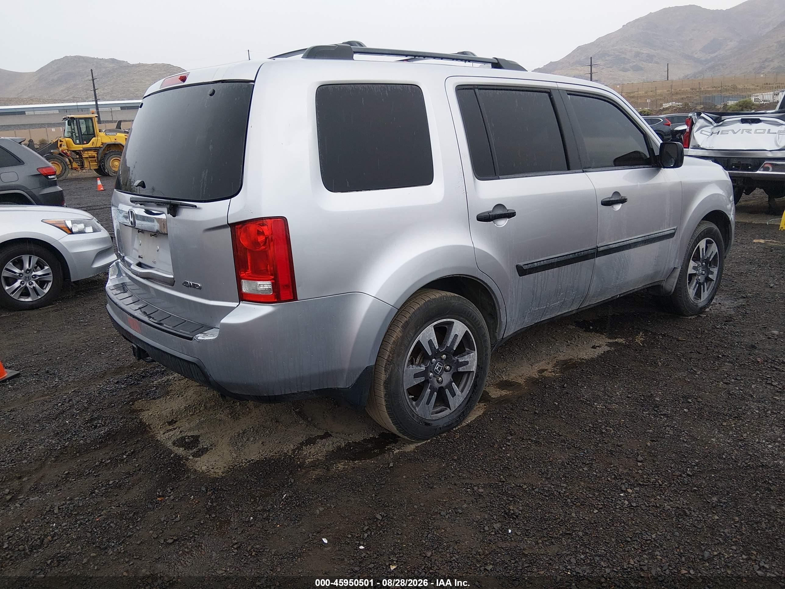 2010 Honda Pilot Lx Gray vin: 5FNYF4H22AB010224
