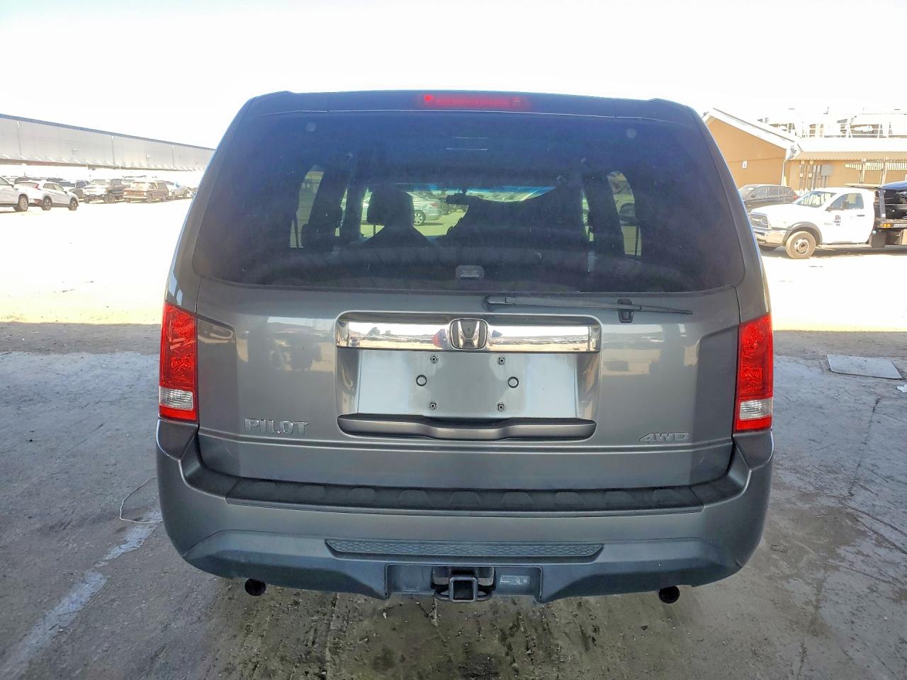 2012 Honda Pilot Lx Gray vin: 5FNYF4H22CB013398
