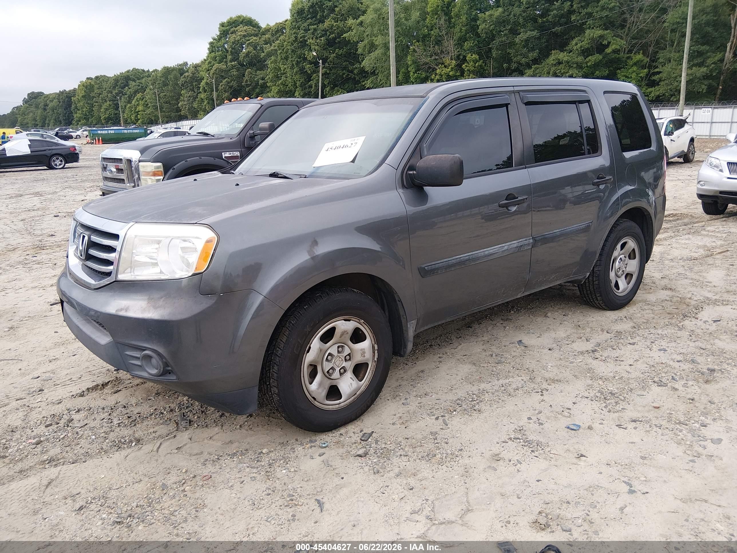 2012 Honda Pilot Lx Gray vin: 5FNYF4H22CB029231
