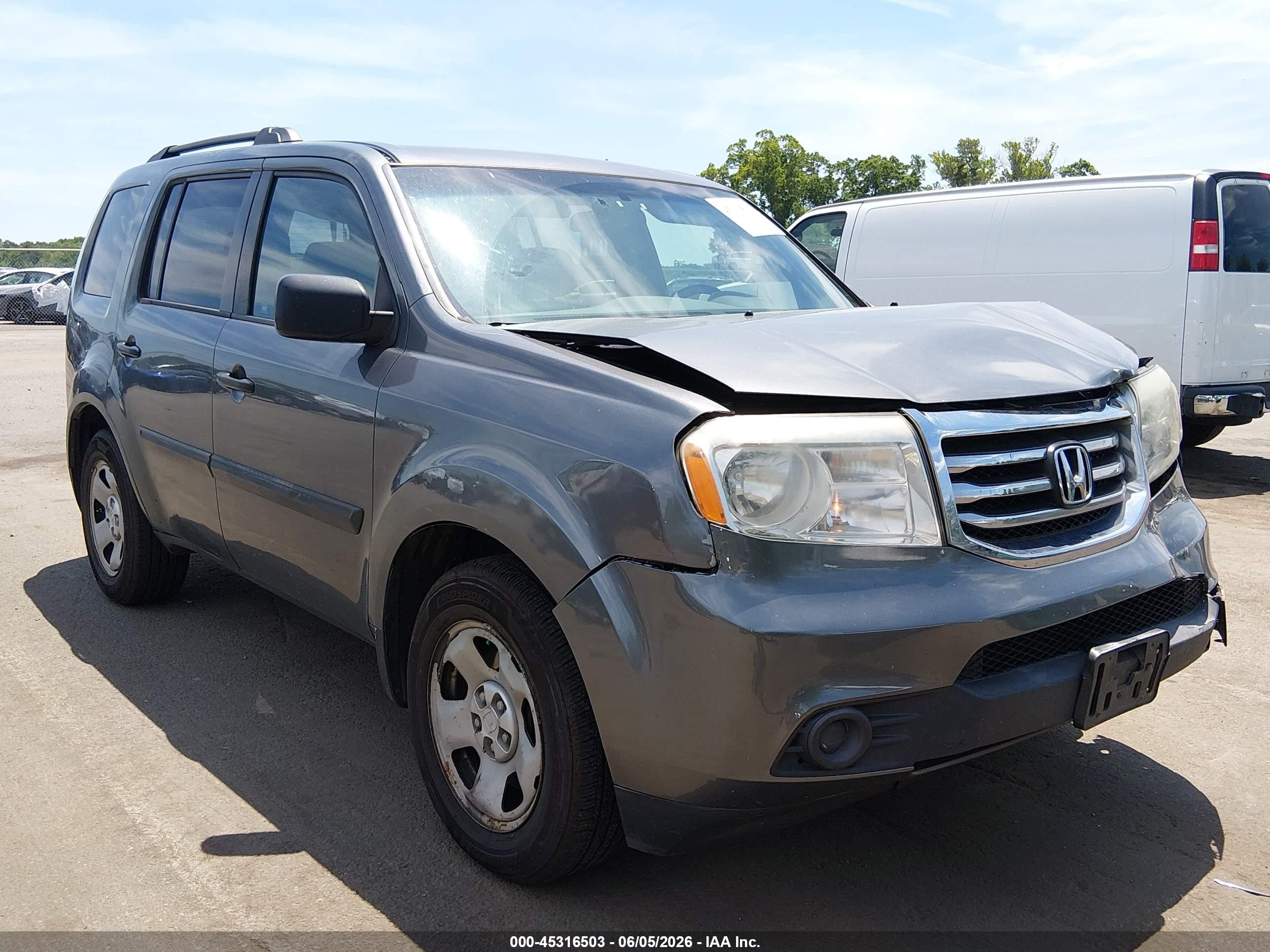 2012 Honda Pilot Lx Gray vin: 5FNYF4H22CB085900