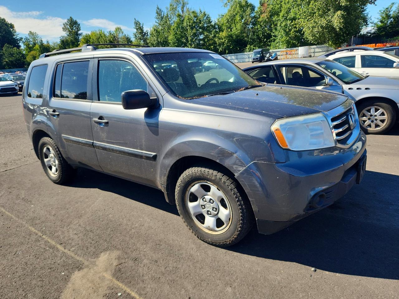 2013 Honda Pilot Lx Gray vin: 5FNYF4H22DB002452