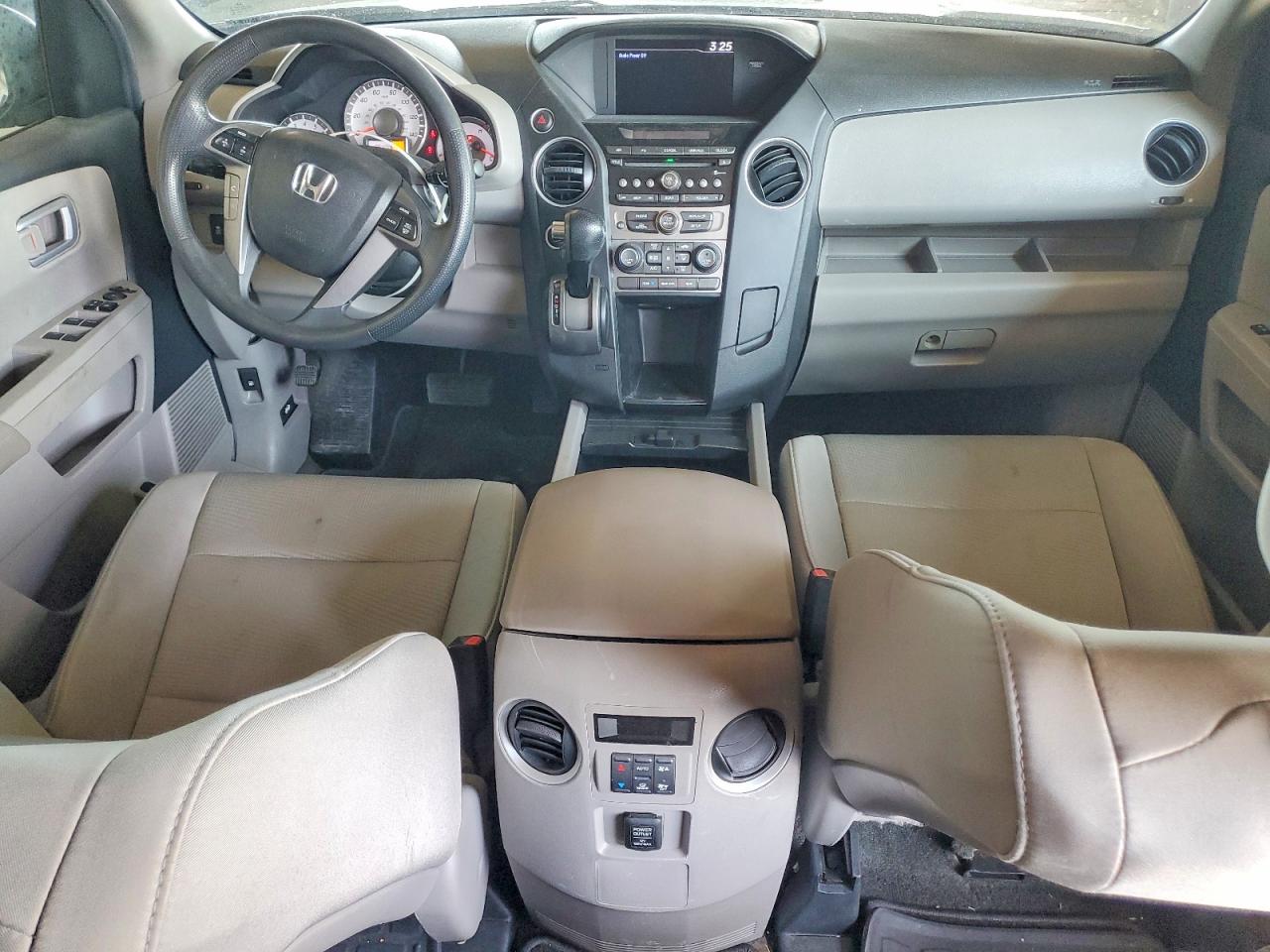 2013 Honda Pilot Lx Серый vin: 5FNYF4H22DB025486