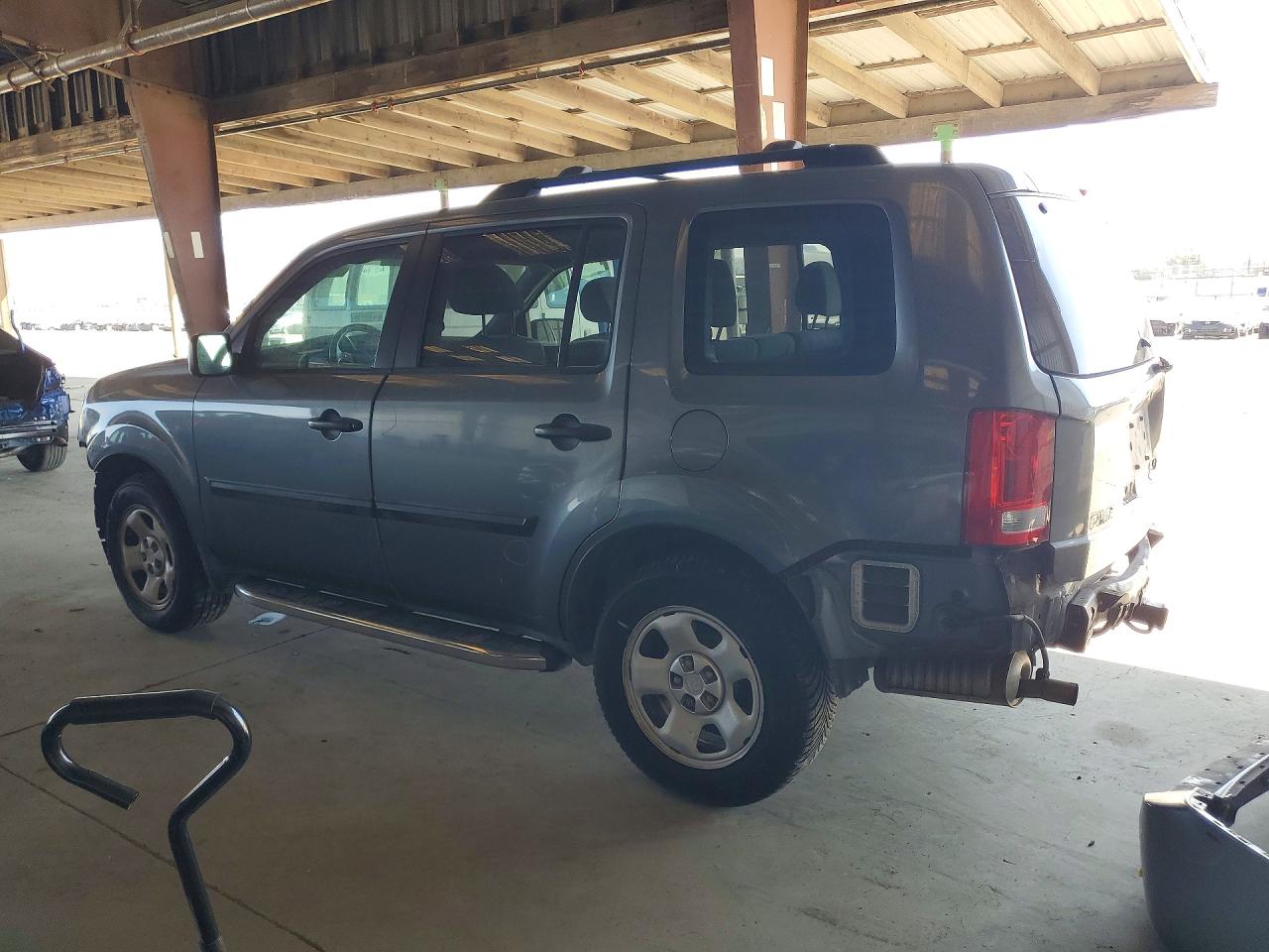 2013 Honda Pilot Lx Серый vin: 5FNYF4H22DB025486