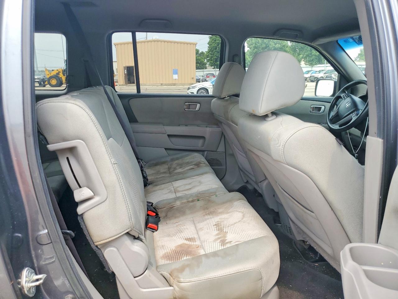 2013 Honda Pilot Lx Gray vin: 5FNYF4H22DB029778