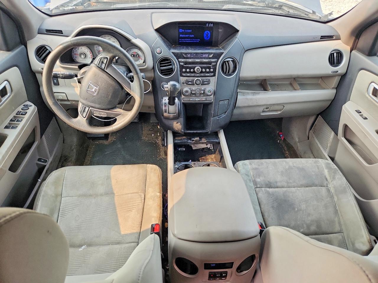 2014 Honda Pilot Lx Gray vin: 5FNYF4H22EB030544