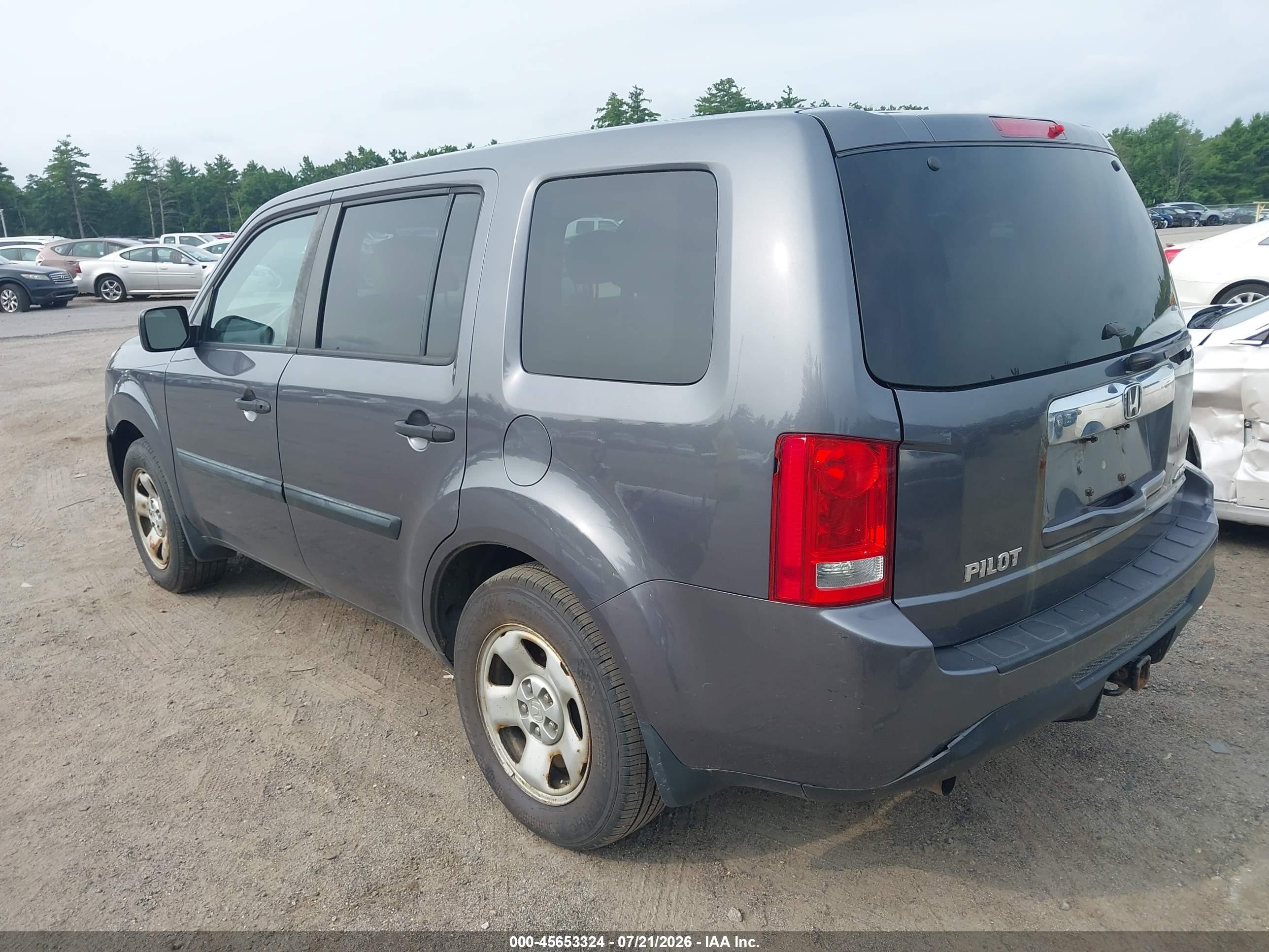 2015 Honda Pilot Lx Gray vin: 5FNYF4H22FB030996