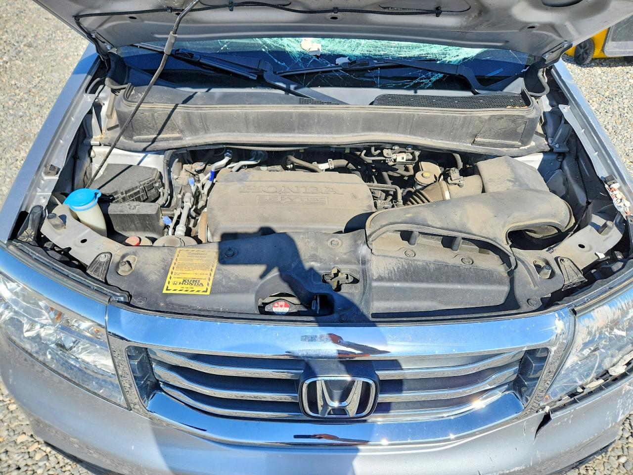 2015 Honda Pilot Lx Серебряный vin: 5FNYF4H22FB032697