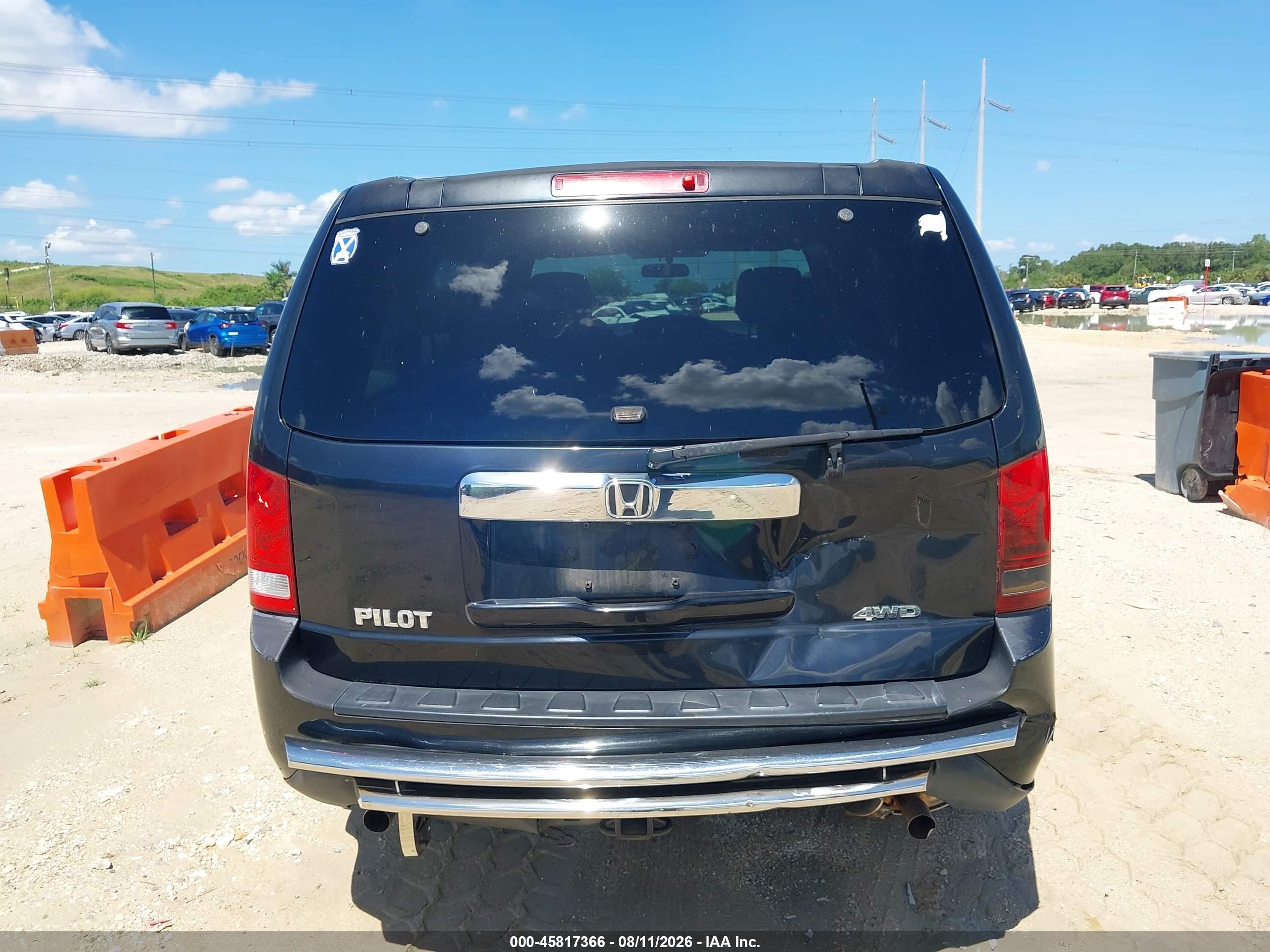 2015 Honda Pilot Lx Black vin: 5FNYF4H22FB075369