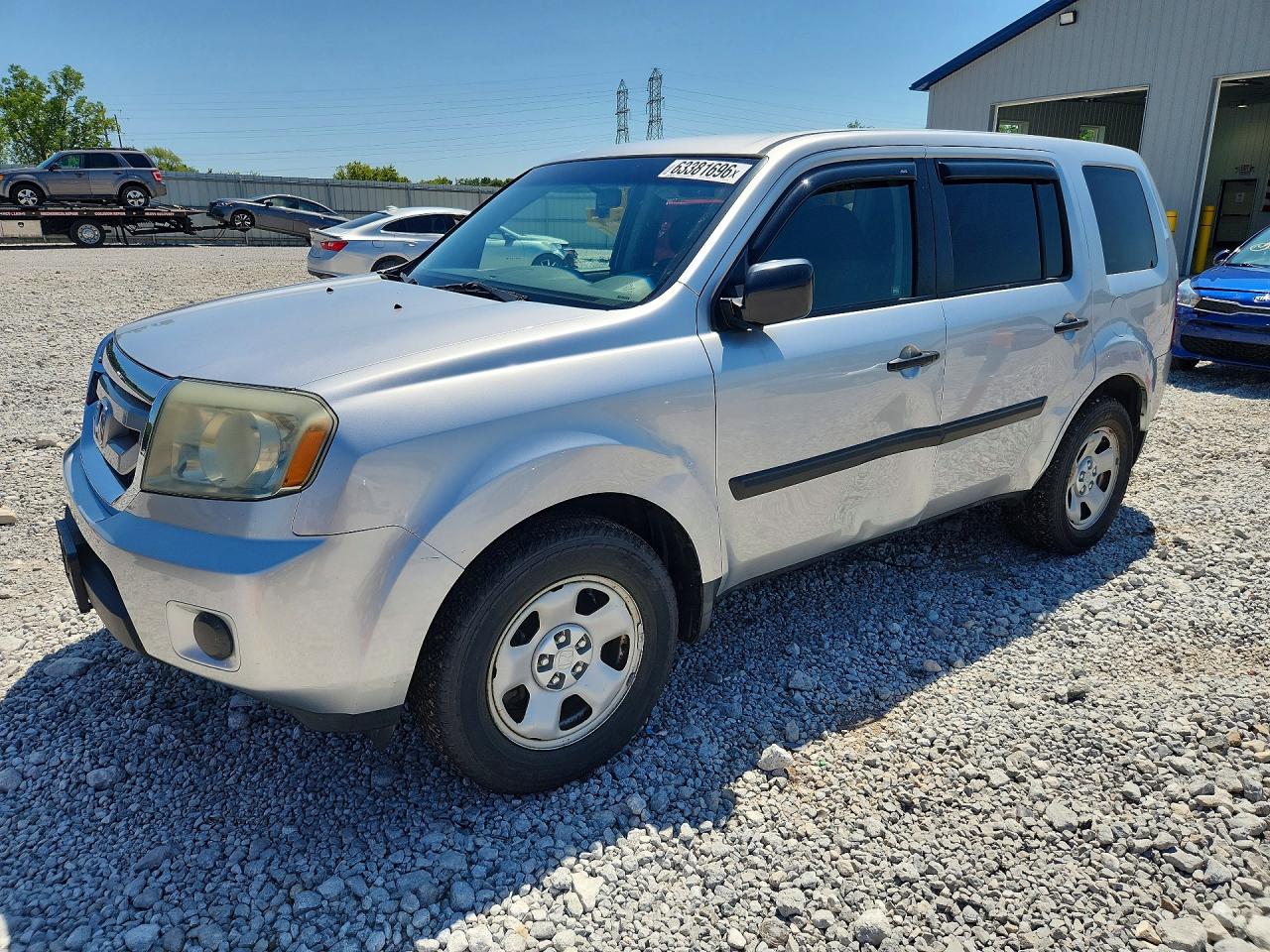 2010 Honda Pilot Lx Silver vin: 5FNYF4H23AB015528