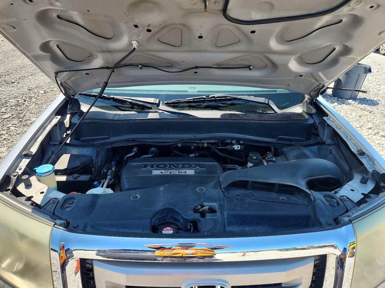 2010 Honda Pilot Lx Silver vin: 5FNYF4H23AB015528