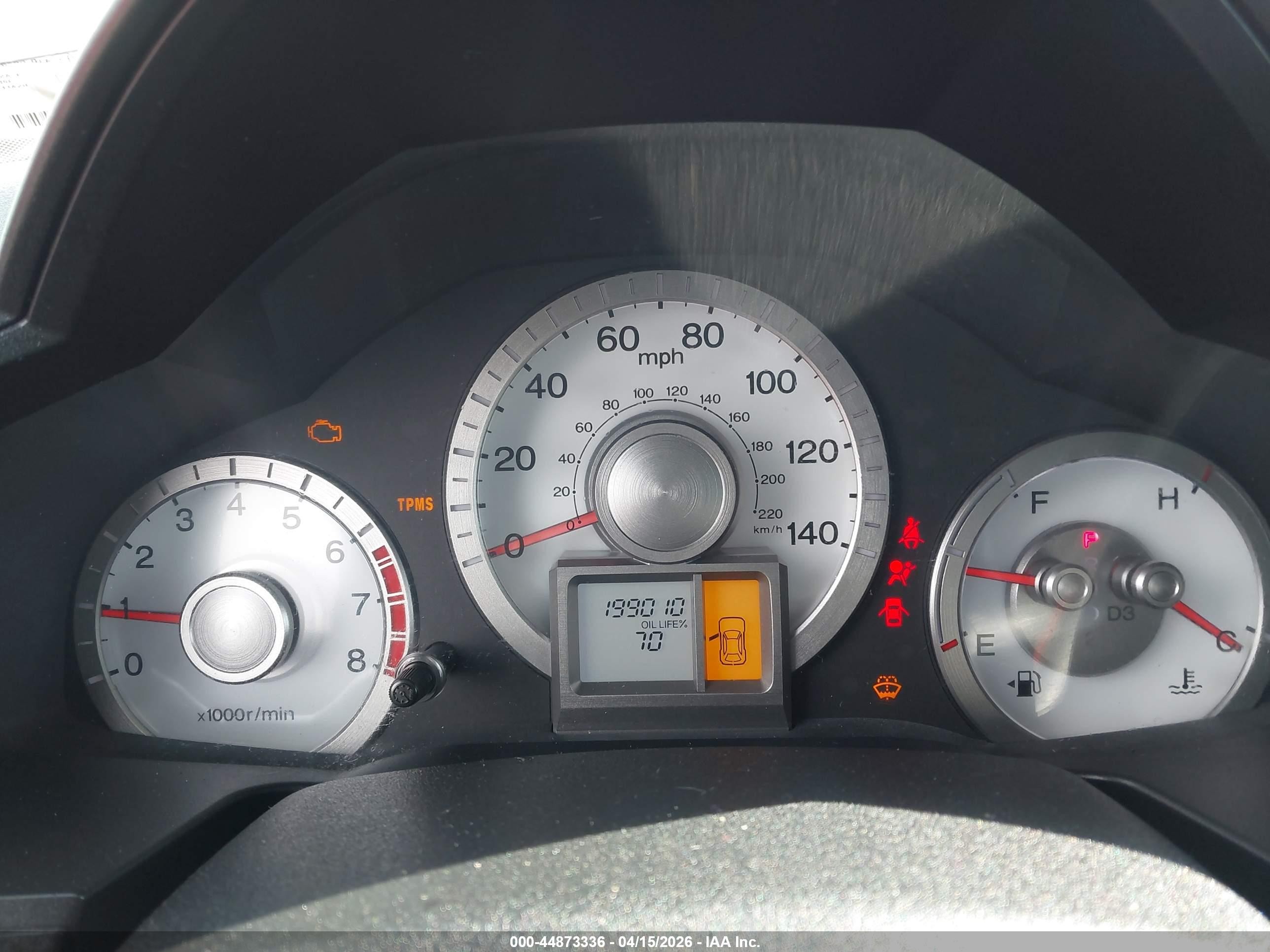 2011 Honda Pilot Lx Silver vin: 5FNYF4H23BB021444
