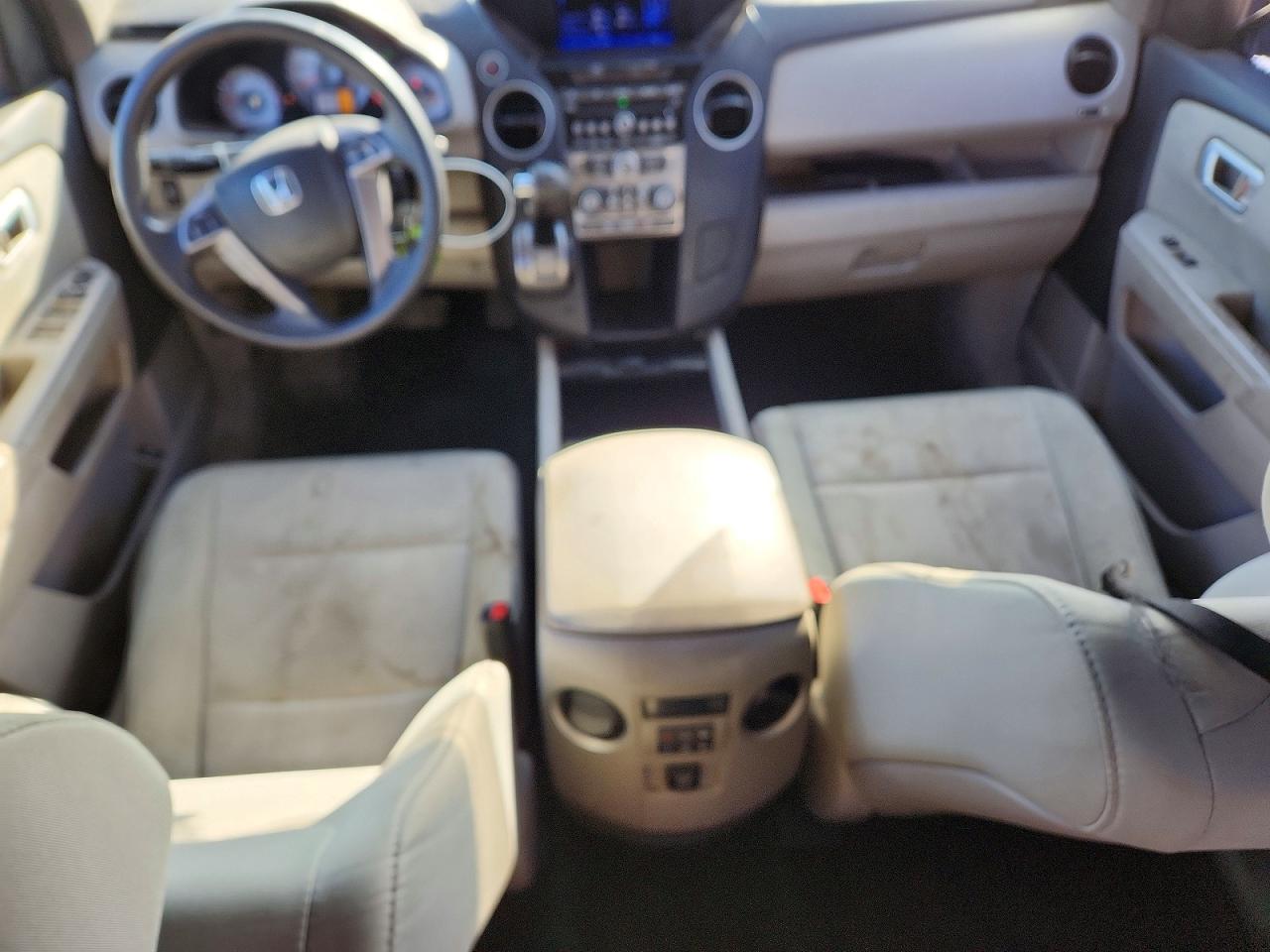 2013 Honda Pilot Lx Gray vin: 5FNYF4H23DB011855