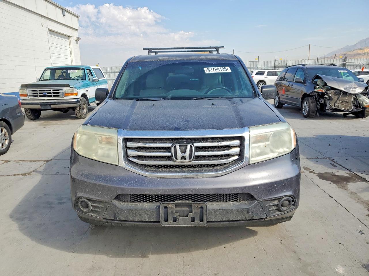 2015 Honda Pilot Lx Gray vin: 5FNYF4H23FB028187
