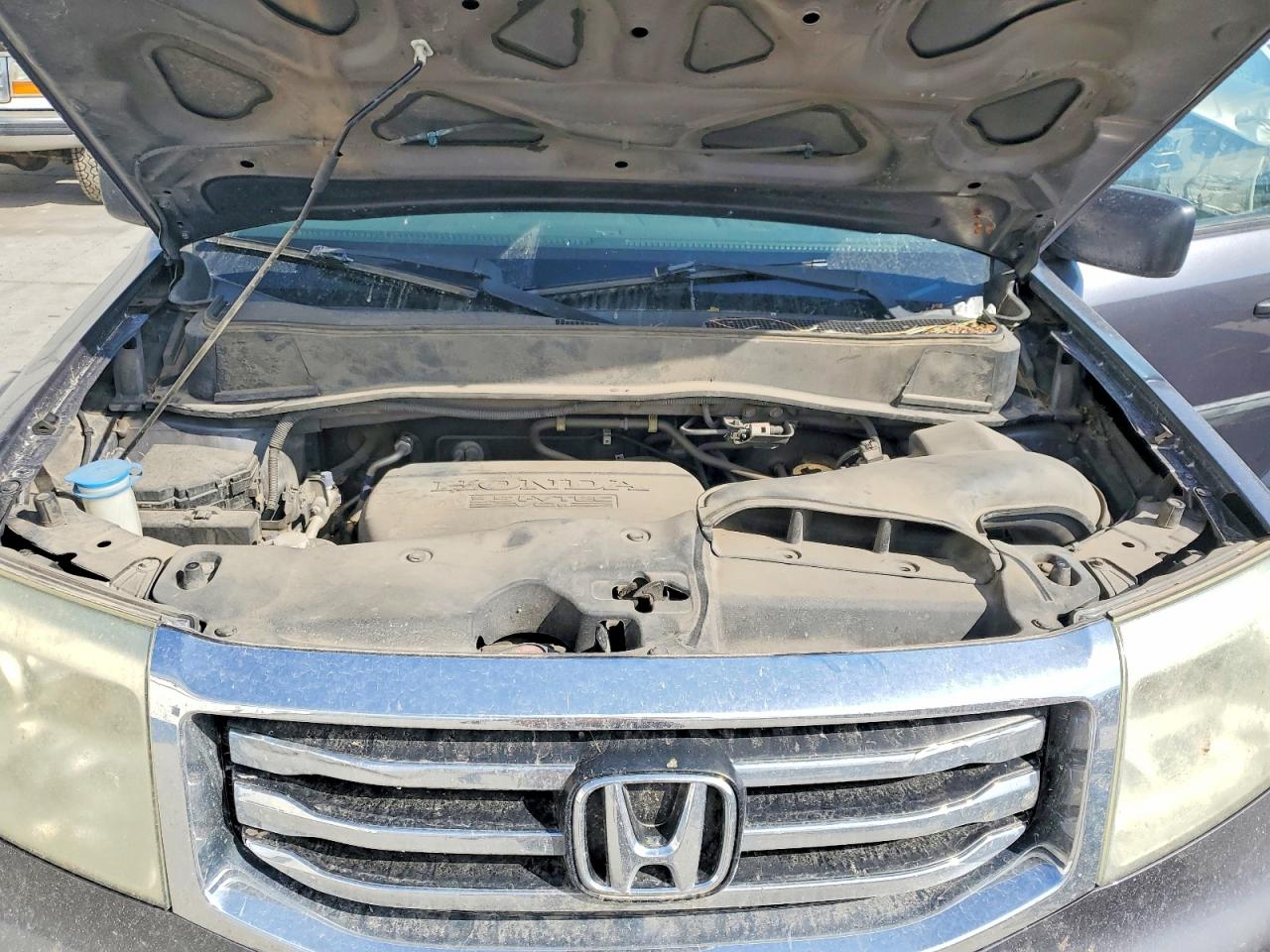 2015 Honda Pilot Lx Gray vin: 5FNYF4H23FB028187