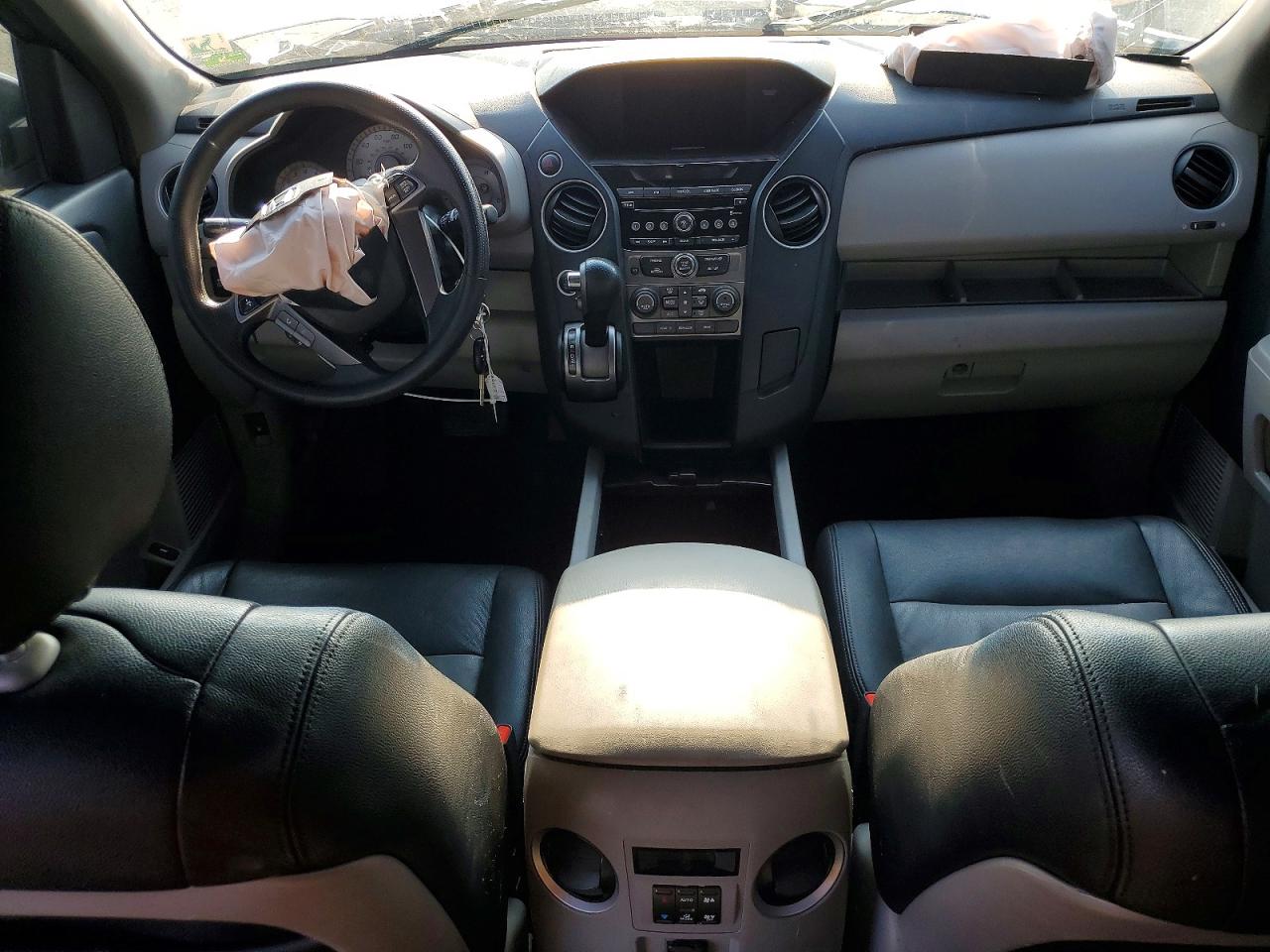 2015 Honda Pilot Lx Silver vin: 5FNYF4H23FB034829
