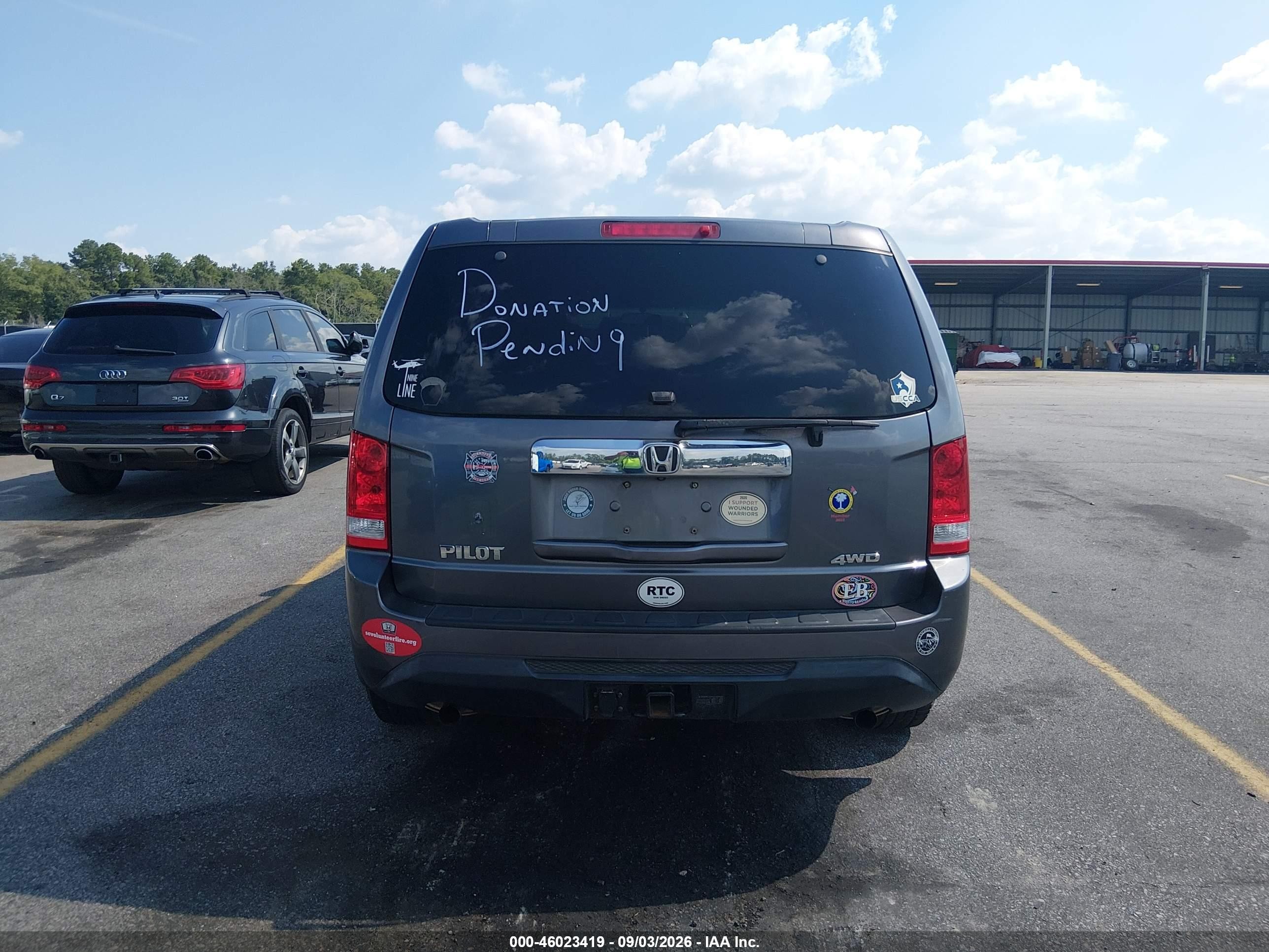 2015 Honda Pilot Lx Gray vin: 5FNYF4H23FB066812